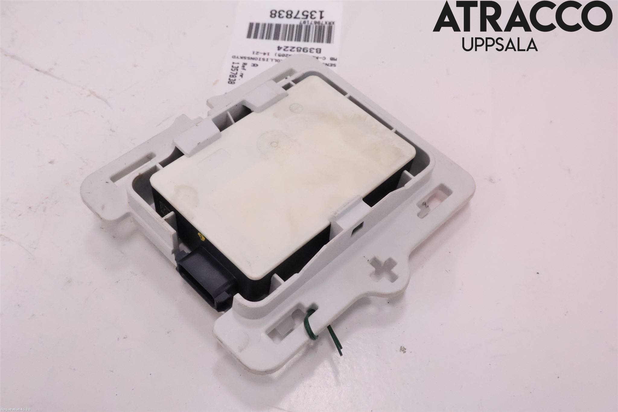 Mercedes-Benz MB C-KLASS (W205) 14-21 Sensor Aktivt Kollisionsskydd