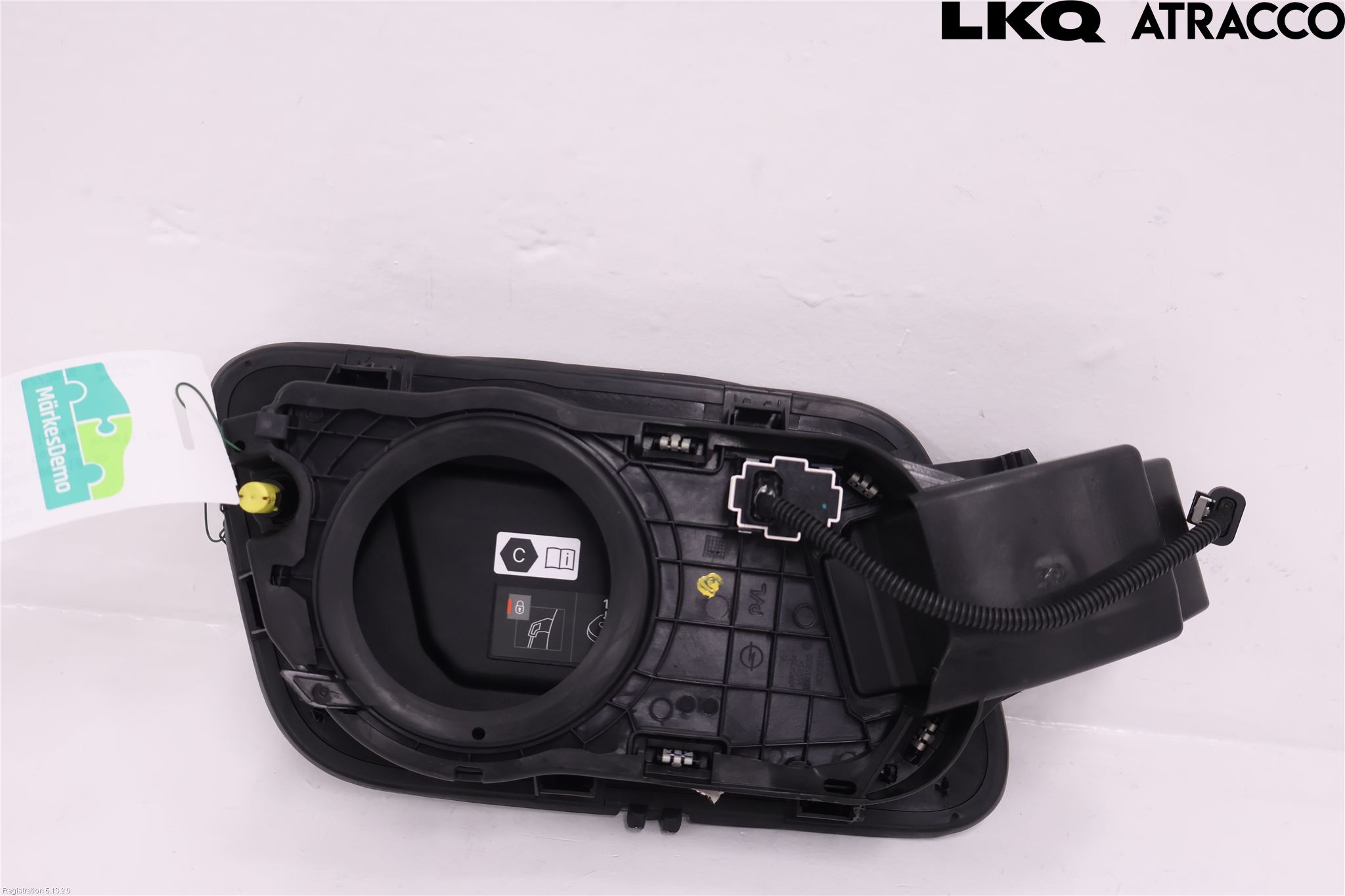 Opel GRANDLAND X 18- Tanklucka