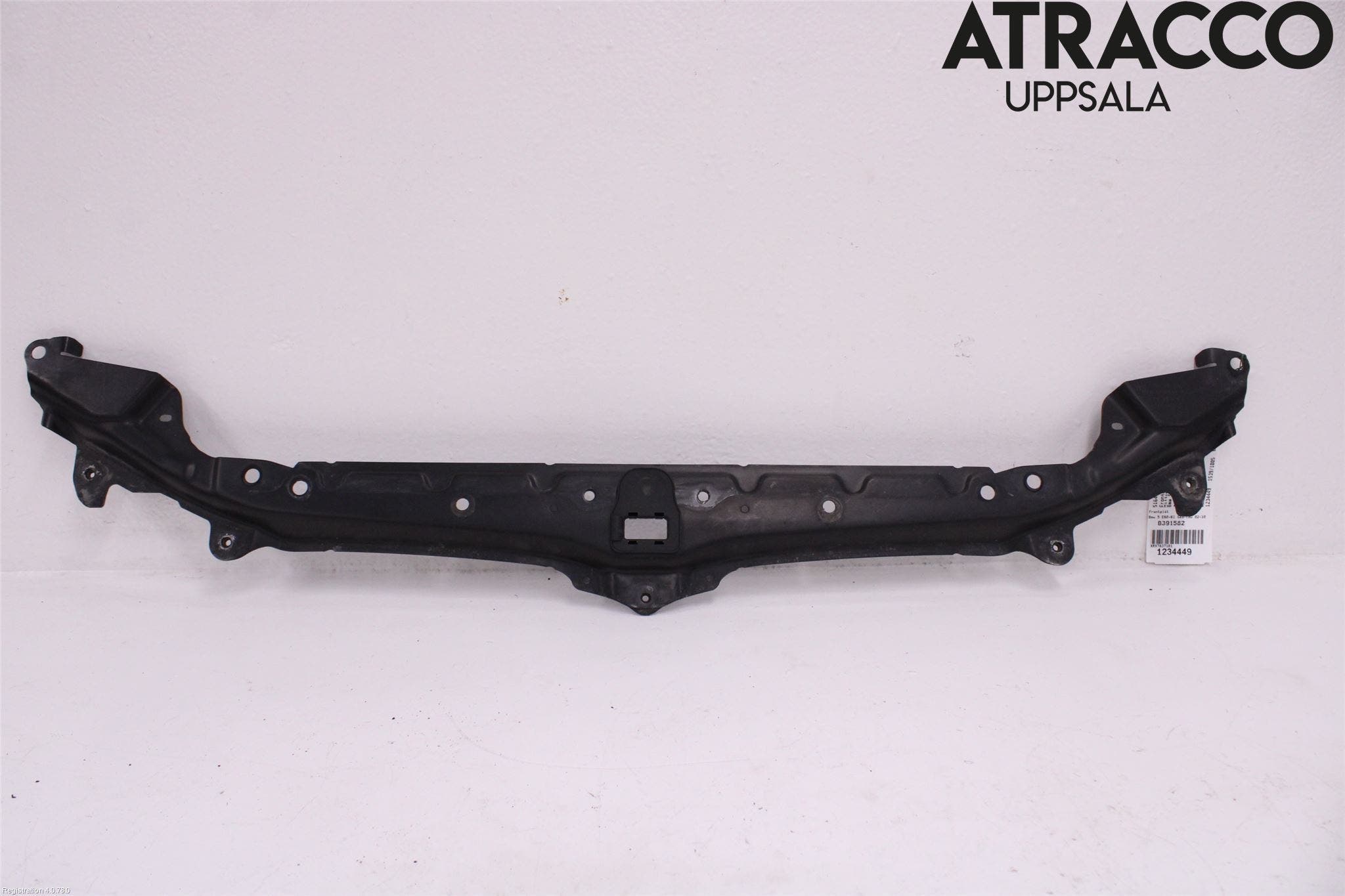 BMW 5 E60/61 Sed/Tou 02-10 Frontplåt