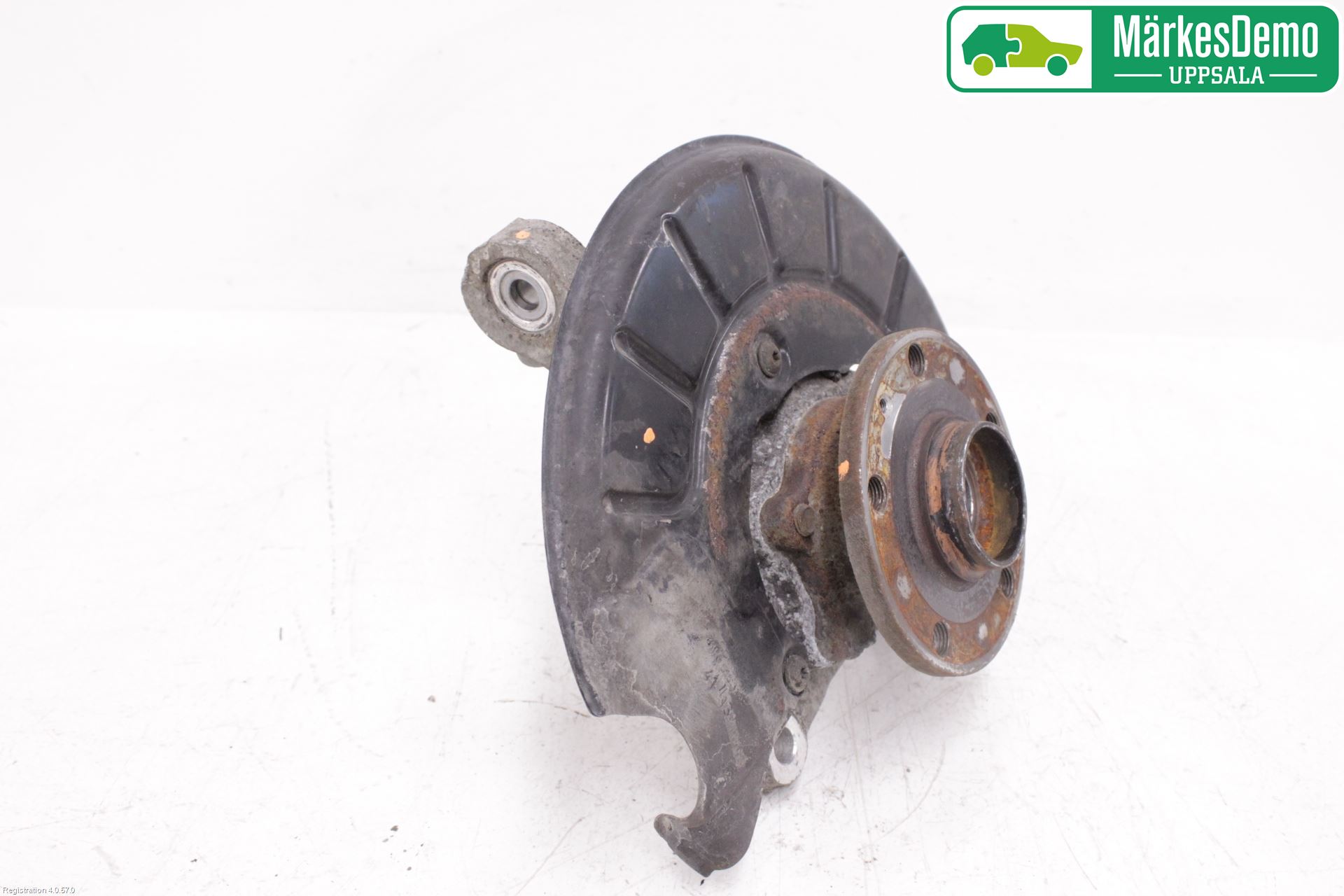 Volkswagen VW PASSAT 11-14 Styrspindel Lagerhus Hö
