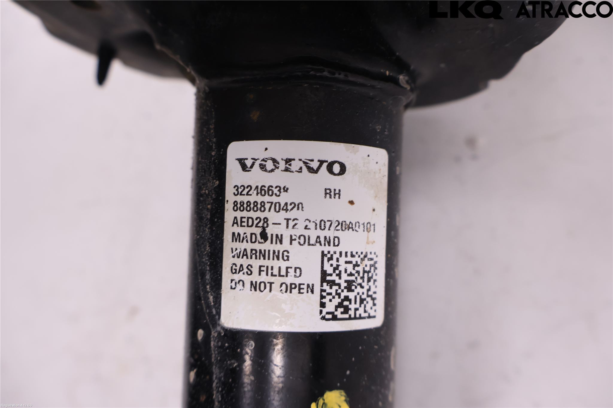 Volvo XC40/RECHARGE 18- Fjäderben Fram Höger