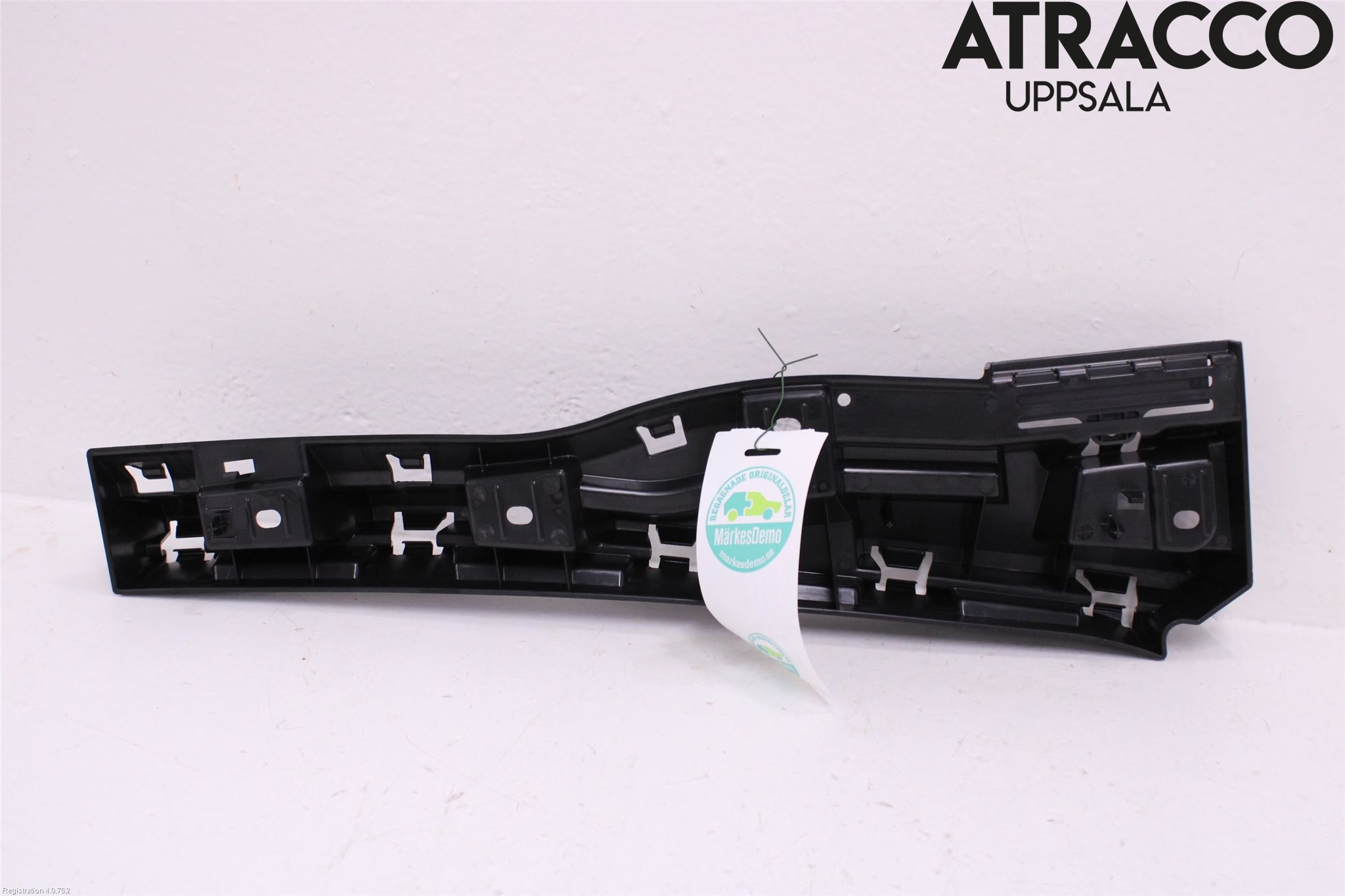 BMW Z4 G29 19- Sidokjol Vä