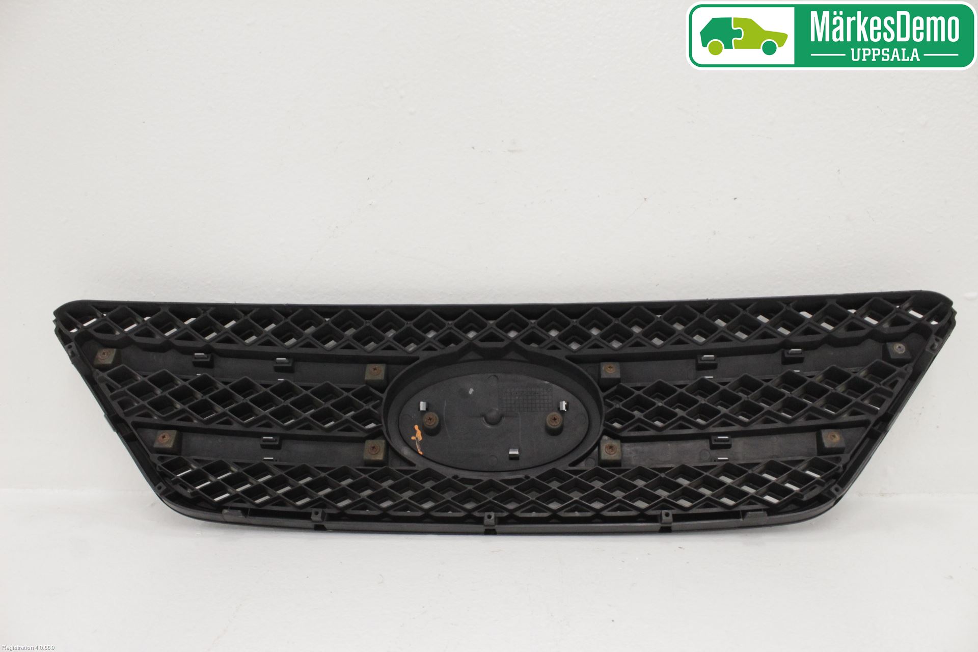 Kia CEED 06-12 Grilldel Mitt
