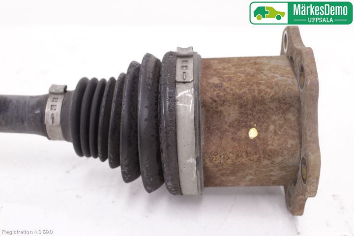 Audi A6/S6 4G 11-18 Drivaxel Fram Höger