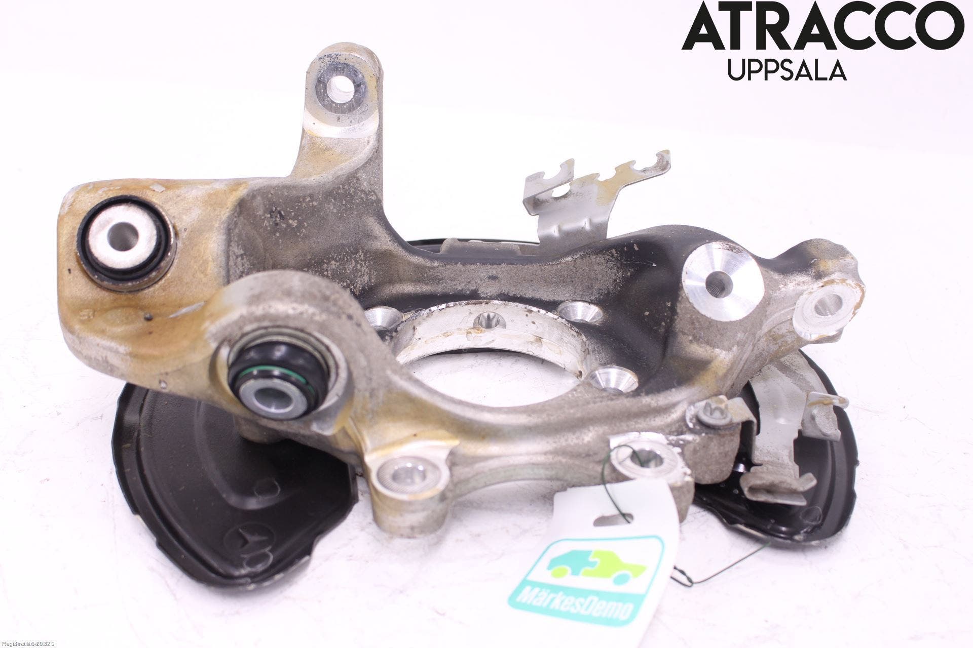 Mercedes-Benz MB E-KLASS (W213) 16-23 Hjullagerhus-Spindel Hö B