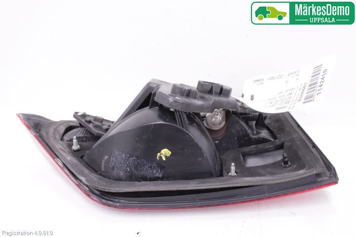 Ford GALAXY 06-15 Bakljus Lucka Vä