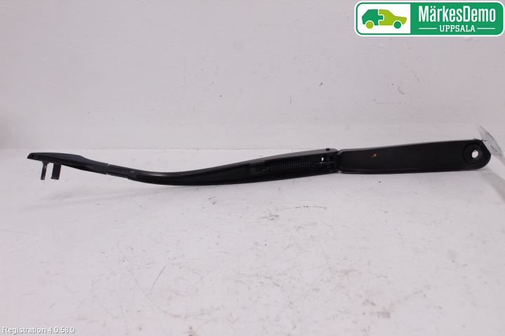 BMW 6 F12/F13 10-18 Torkararm Armar Vindruta