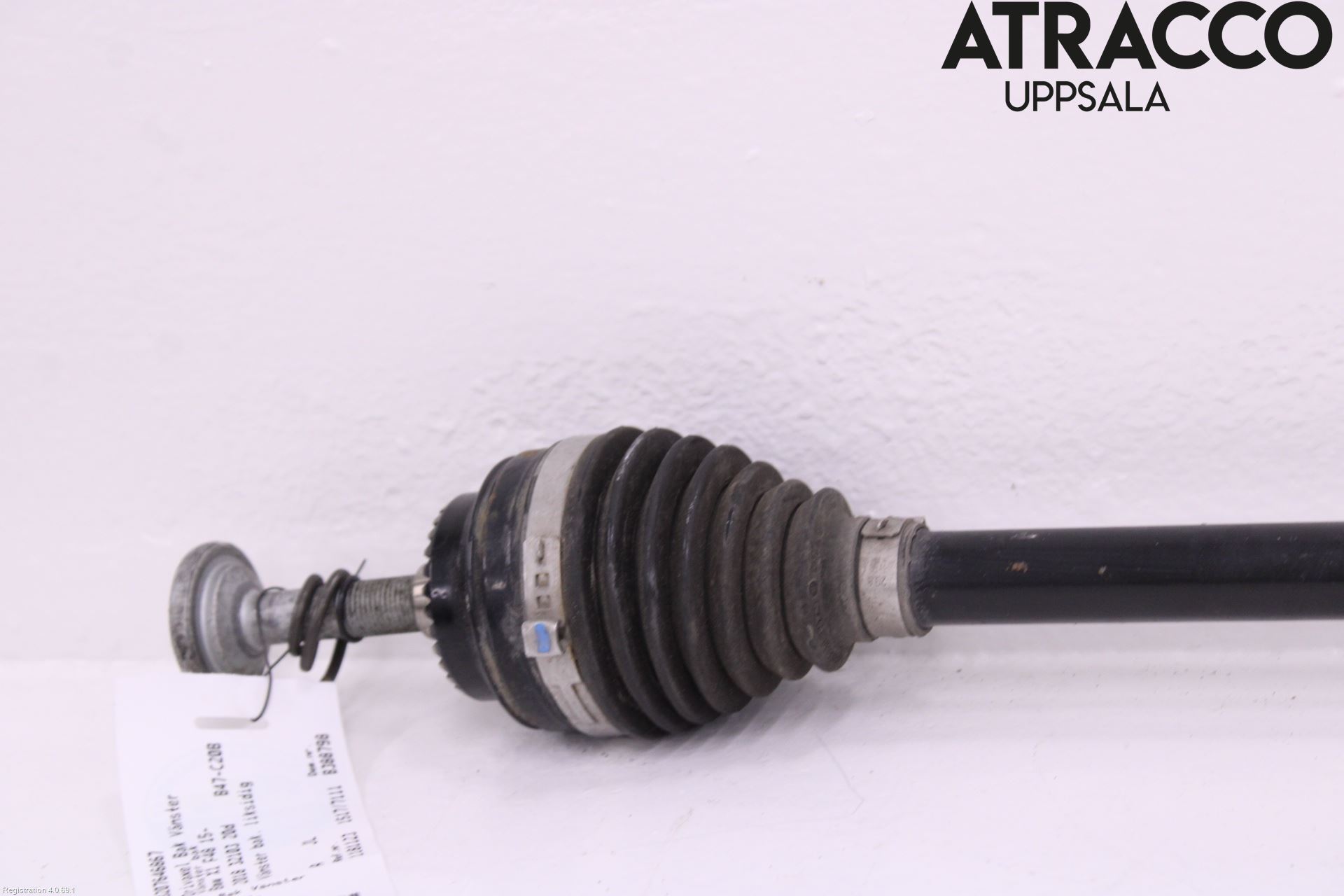 BMW X1 F48 15-22 Drivaxel Bak Vänster