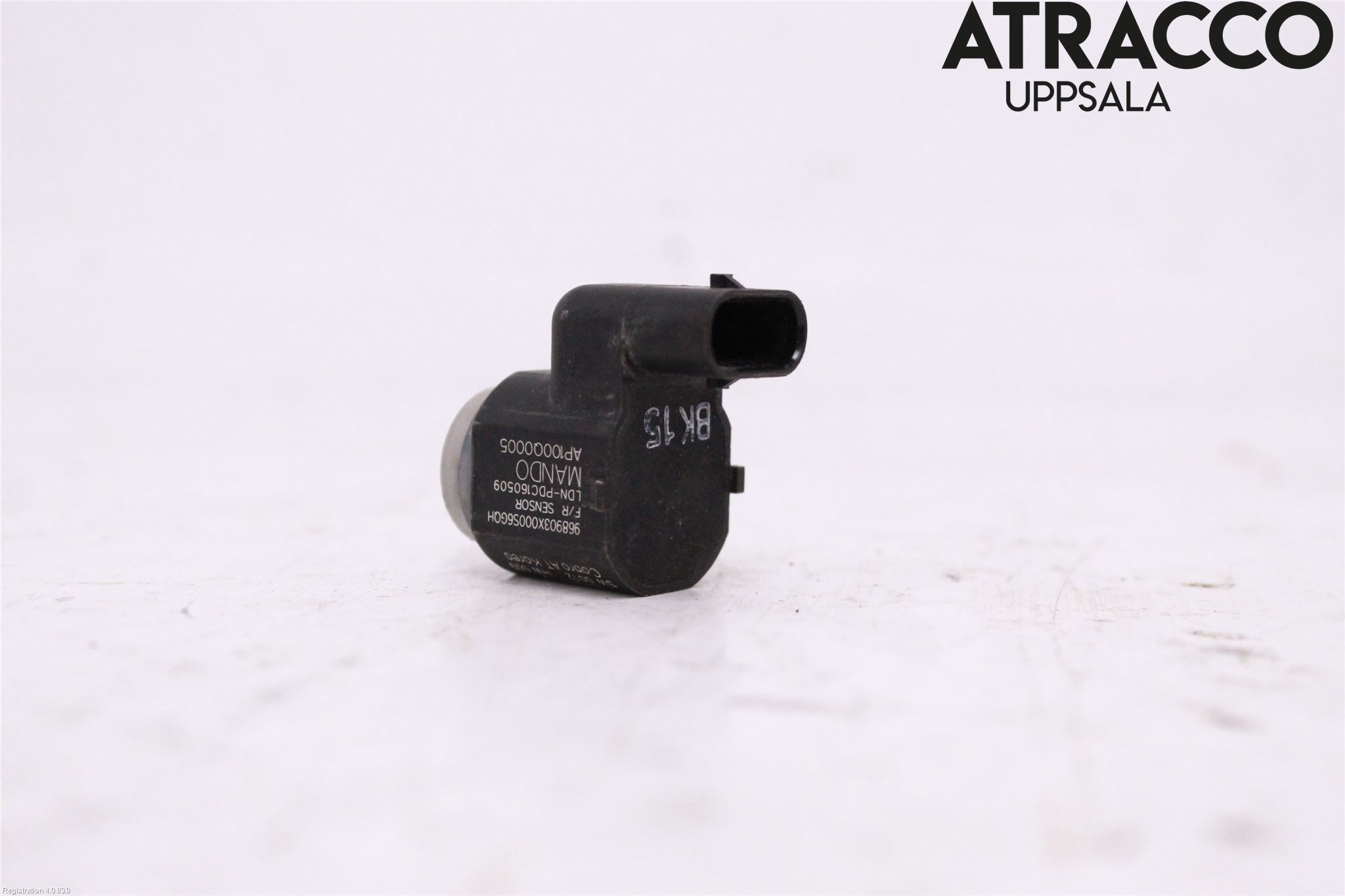 Hyundai i40 08-15 Parkeringshjälp Frontsensor