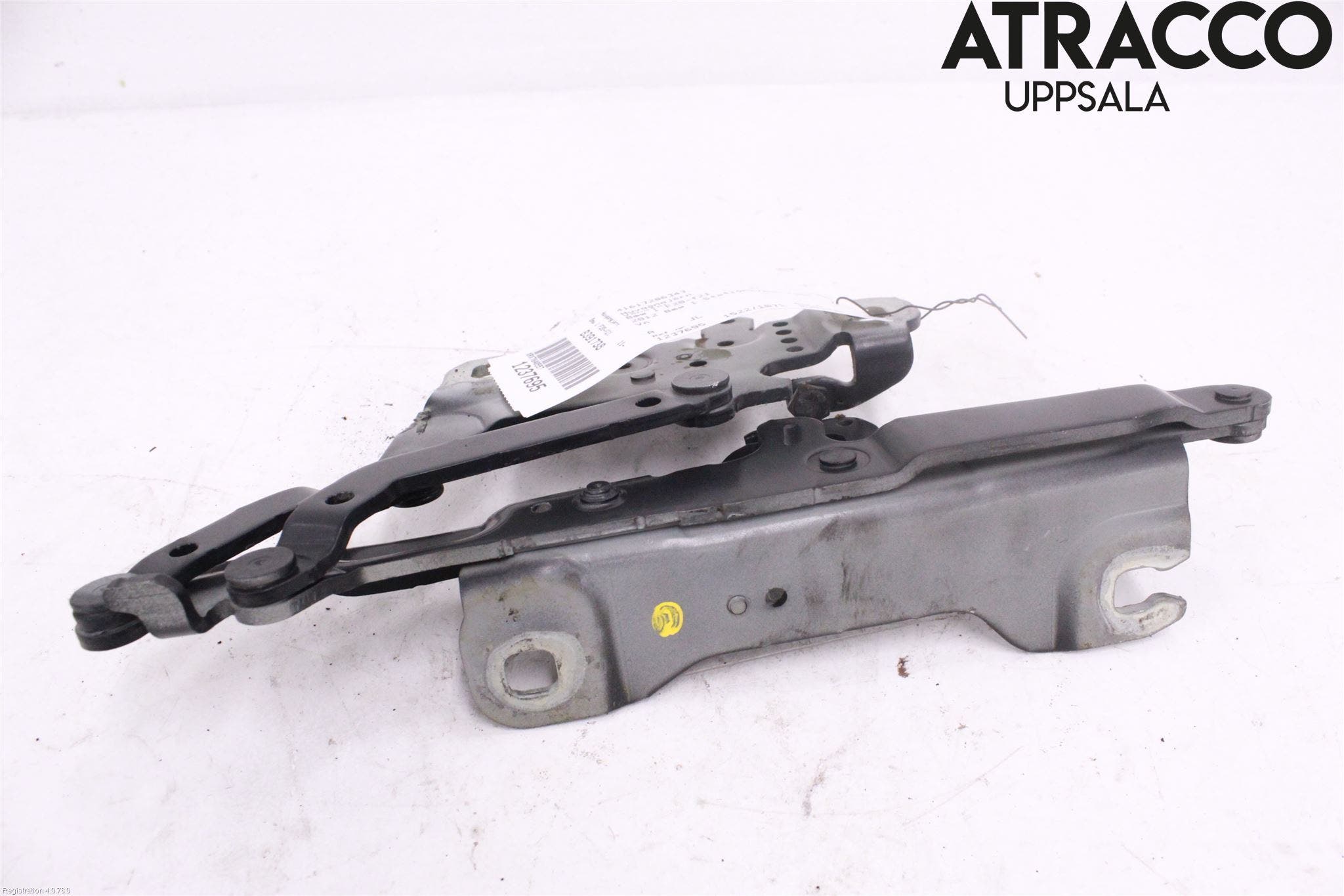 BMW 1 F20/F21 11-19 Huvgångjärn