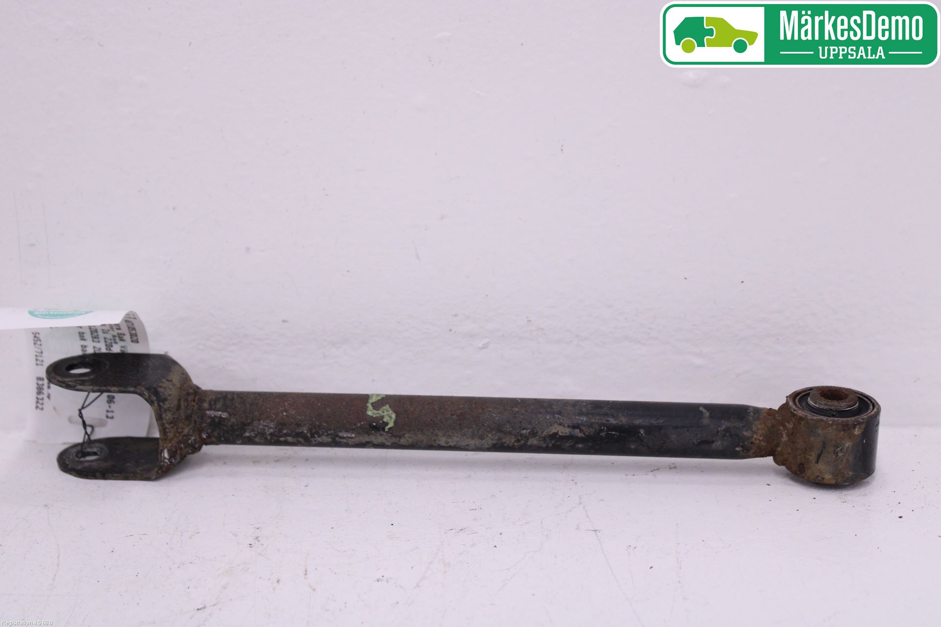 Lexus IS 220d/250/350 06-13 Bärarm Bak Vänster