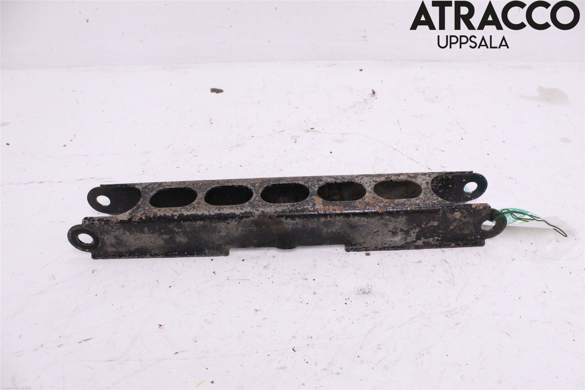 BMW 3 E90/91 SED/TOU 05-12 Bärarm Bak Höger