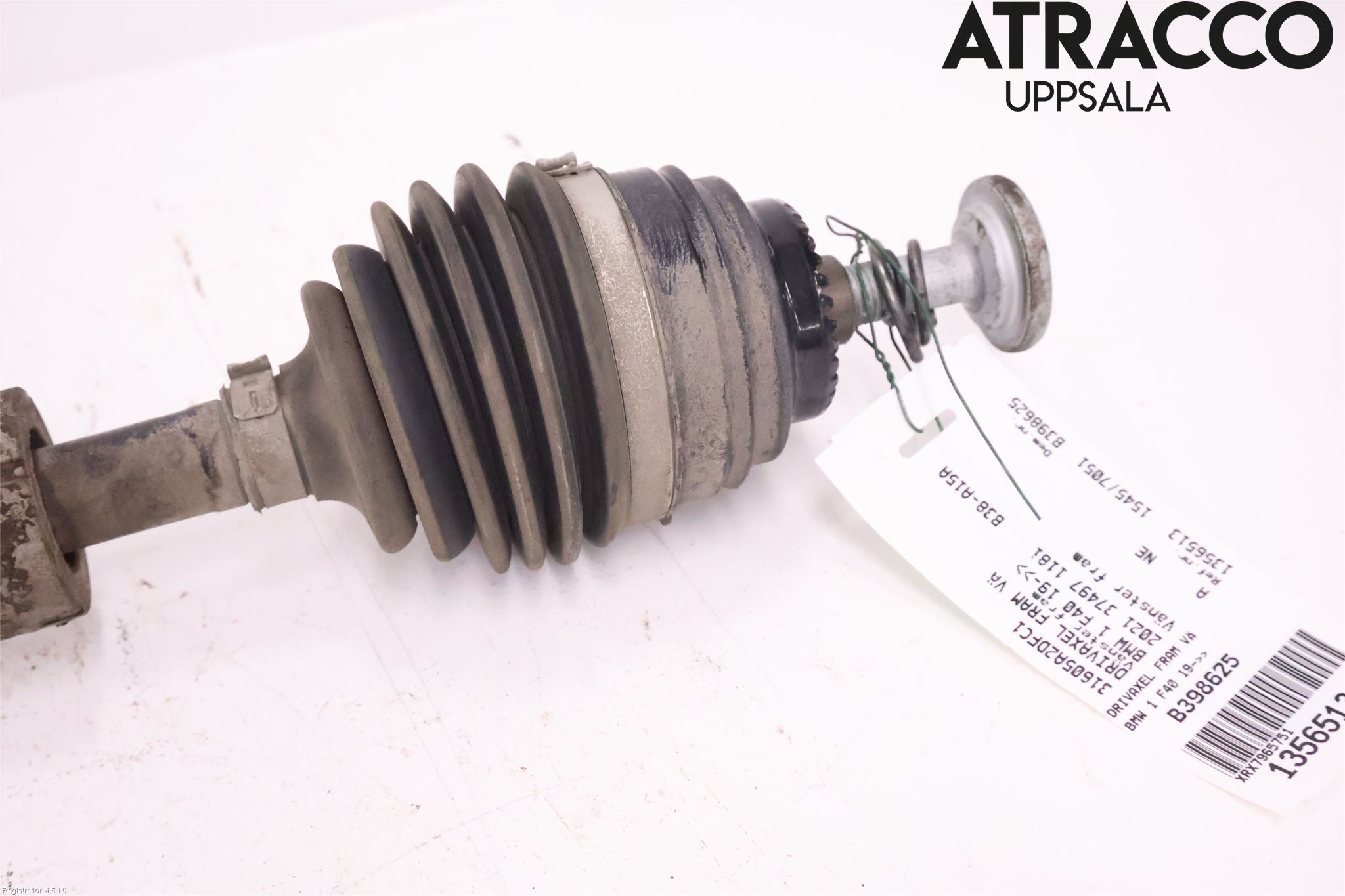 BMW 1 F40 19- Drivaxel Fram Vänster