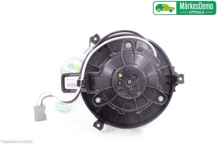 Opel ASTRA K 16-22 Värmefläkt