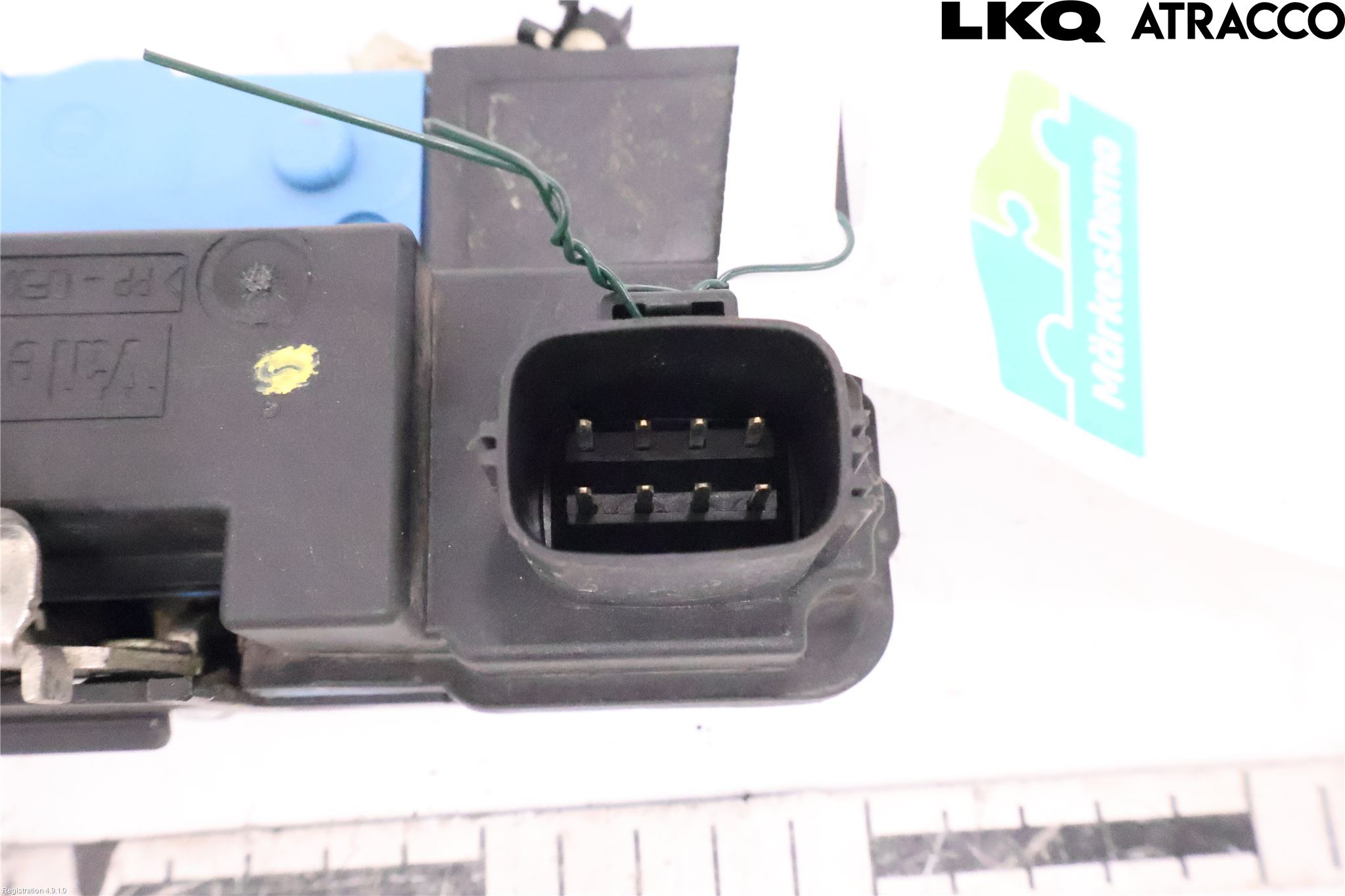 Volvo XC90 03-06 Låskista-Dörrlås