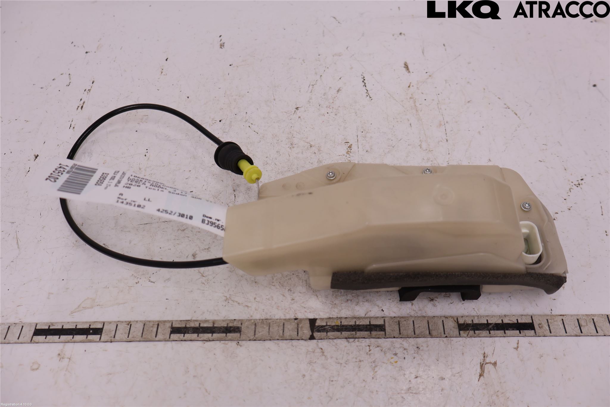 Tesla MODEL 3 17- Låskista-Dörrlås