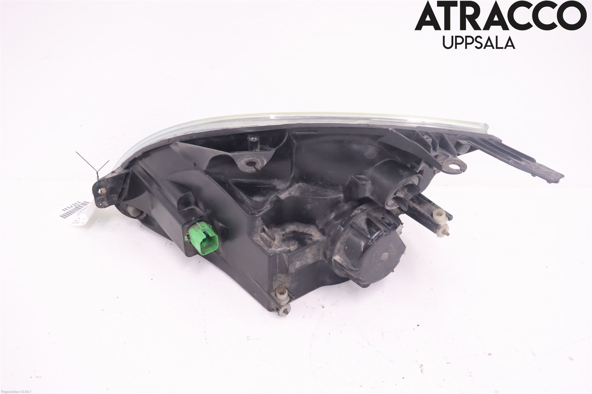 Ford FIESTA     02-05 Strålkastare Höger