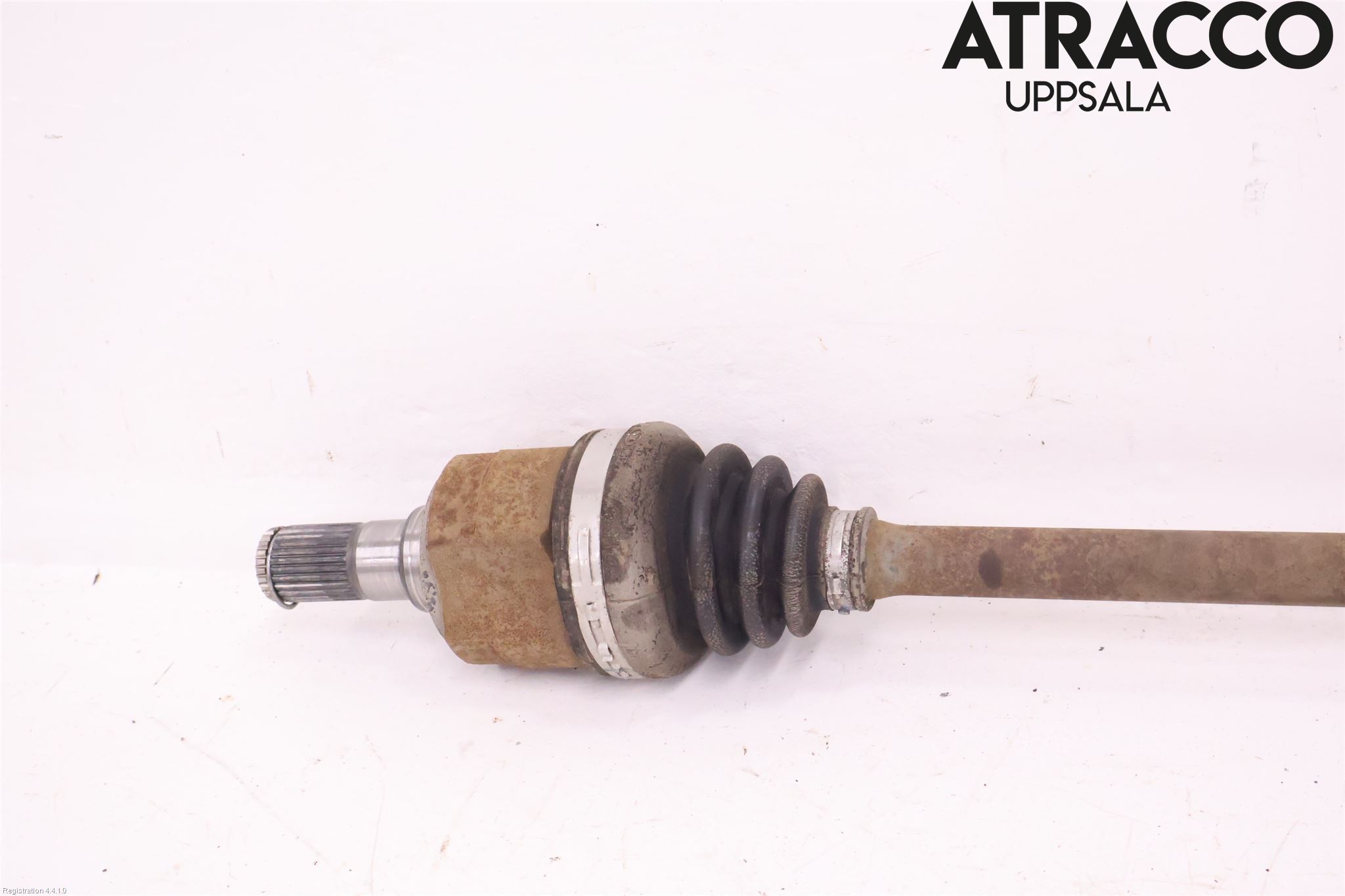 Hyundai i10 BA 17-20 Drivaxel Fram Vänster