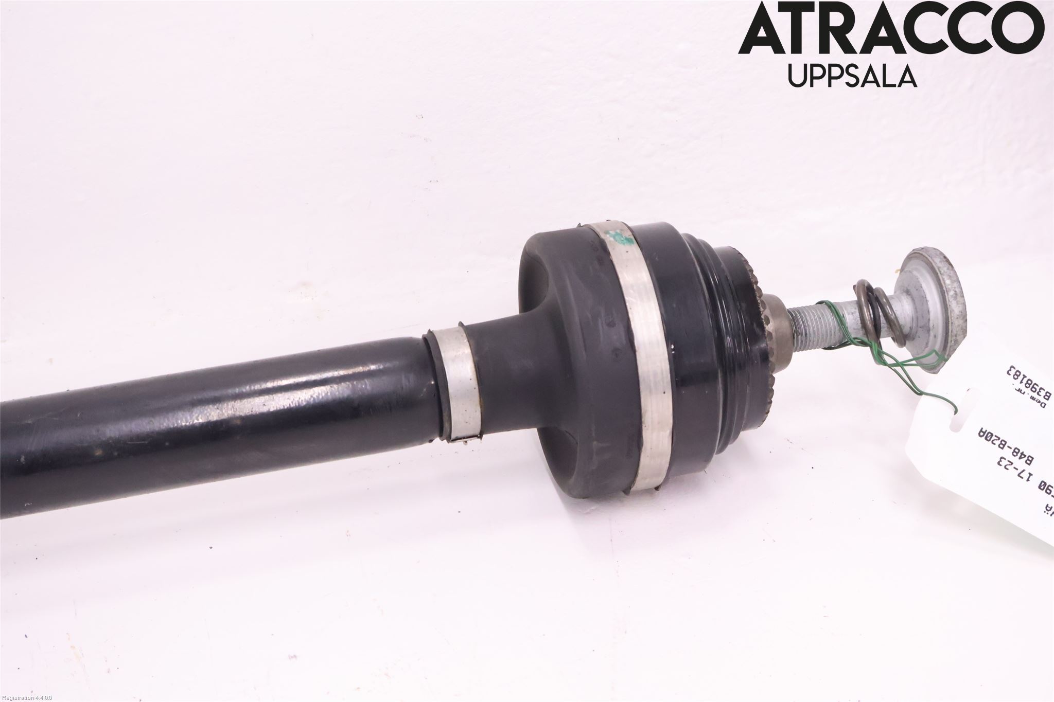 BMW 5 G30/G31/F90 17-23 Drivaxel Bak Vänster