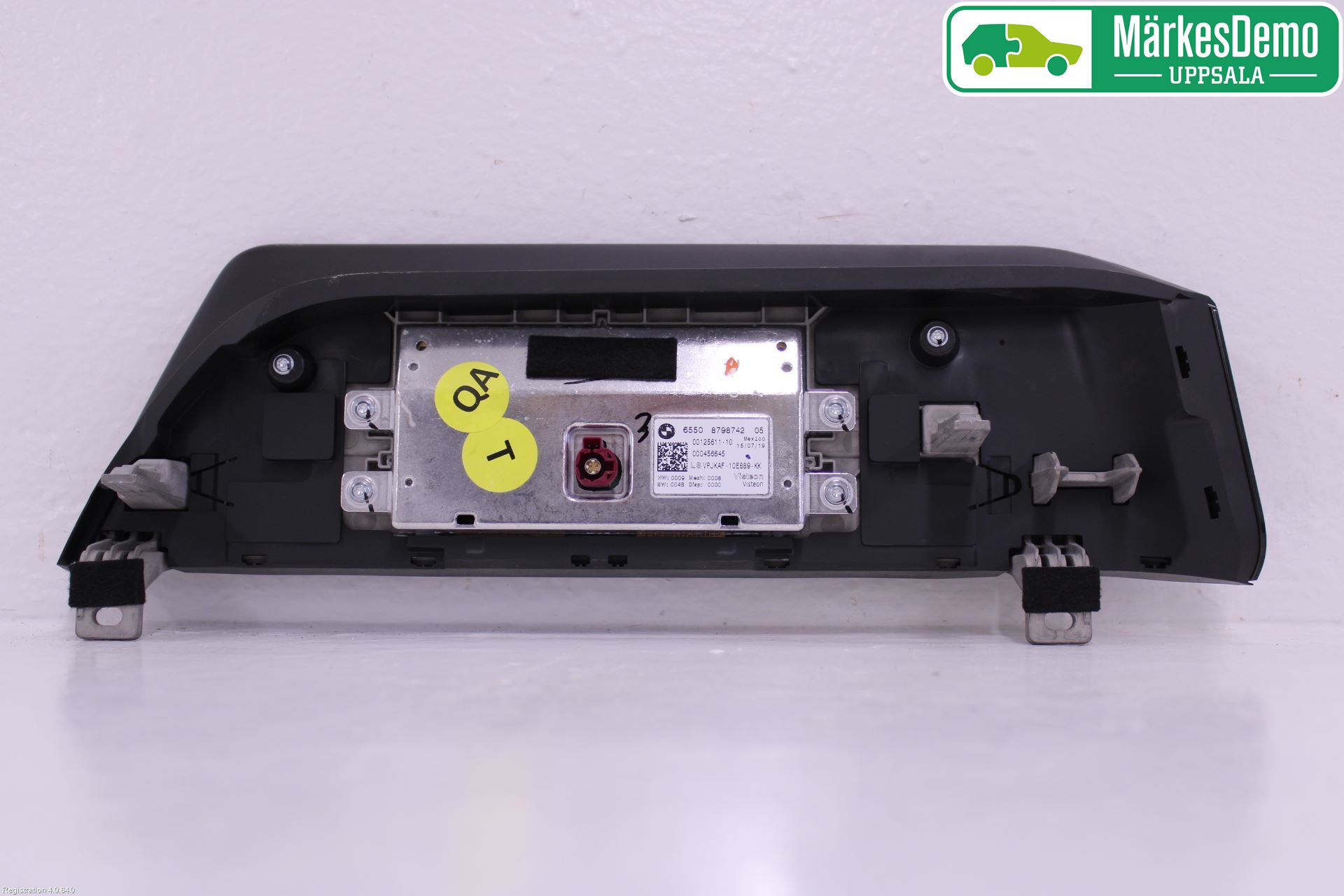 BMW 3 G20/G21/G80/G81 19- Bildskärm