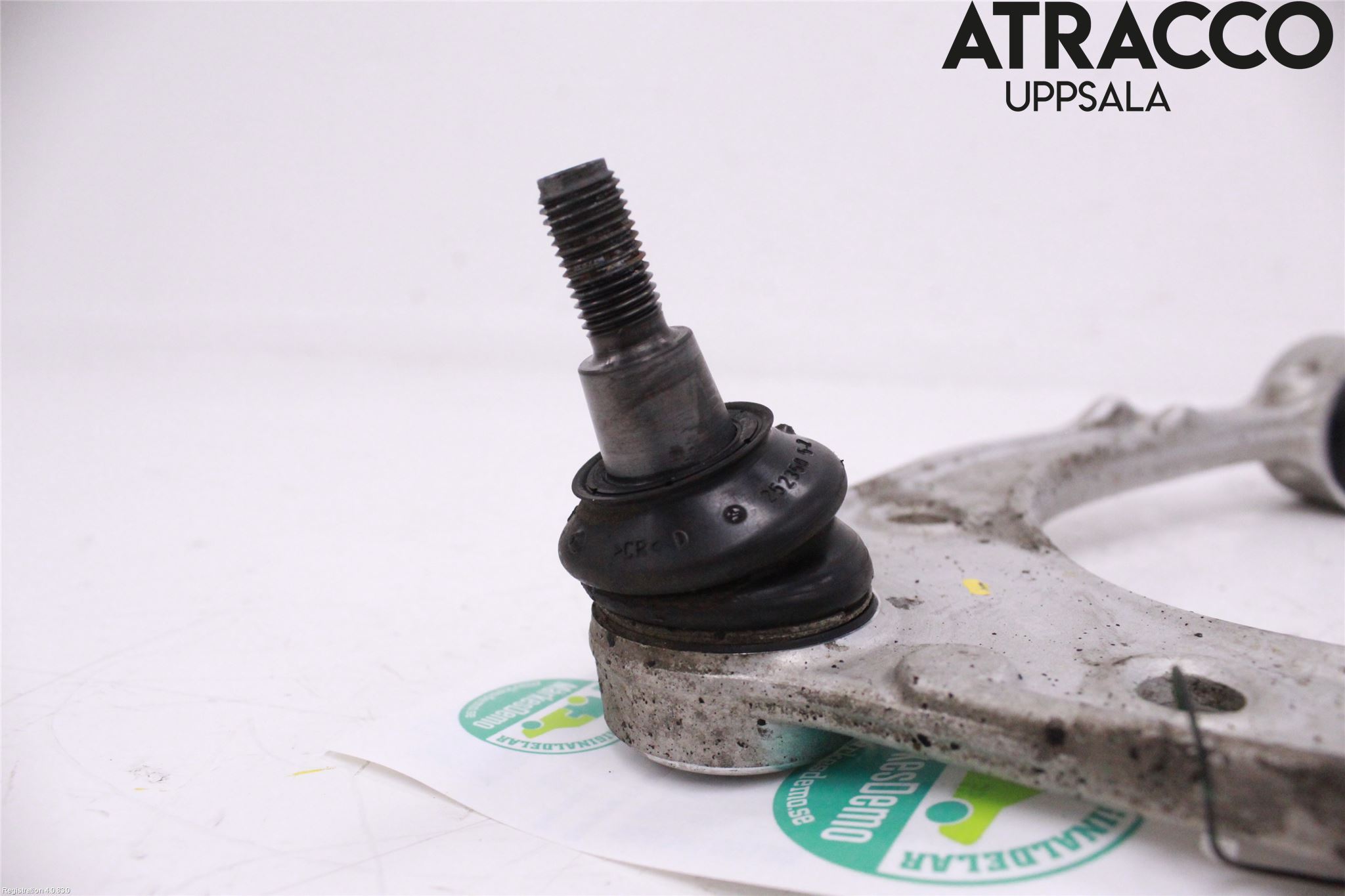 Porsche CAYENNE 03- Bärarm Fram Övre Vä