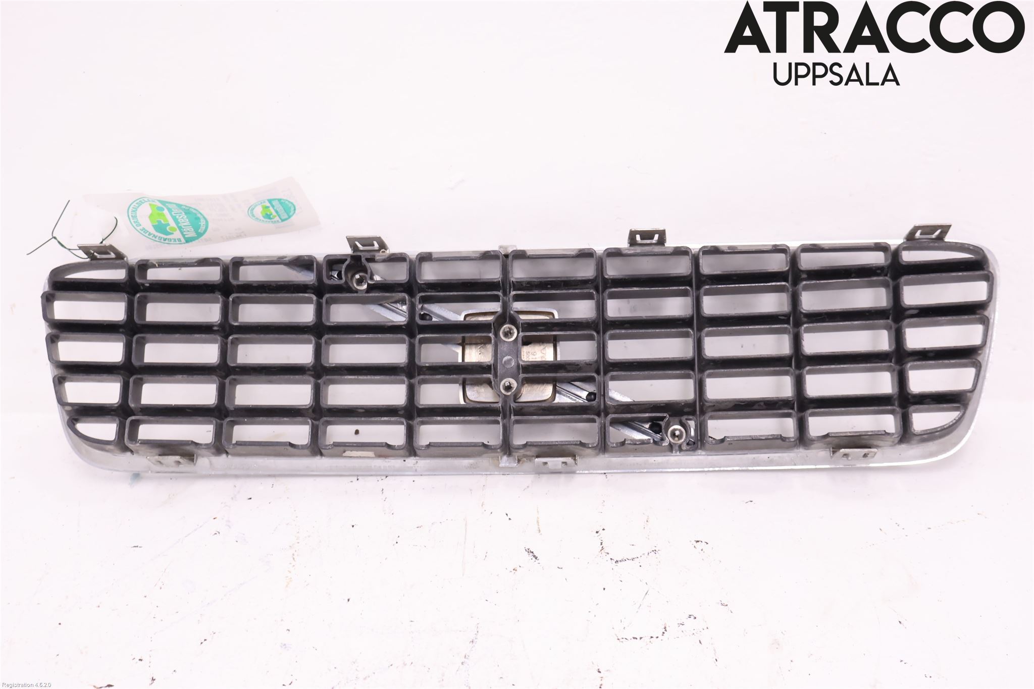 Volvo S60 01-04 Grill Komp