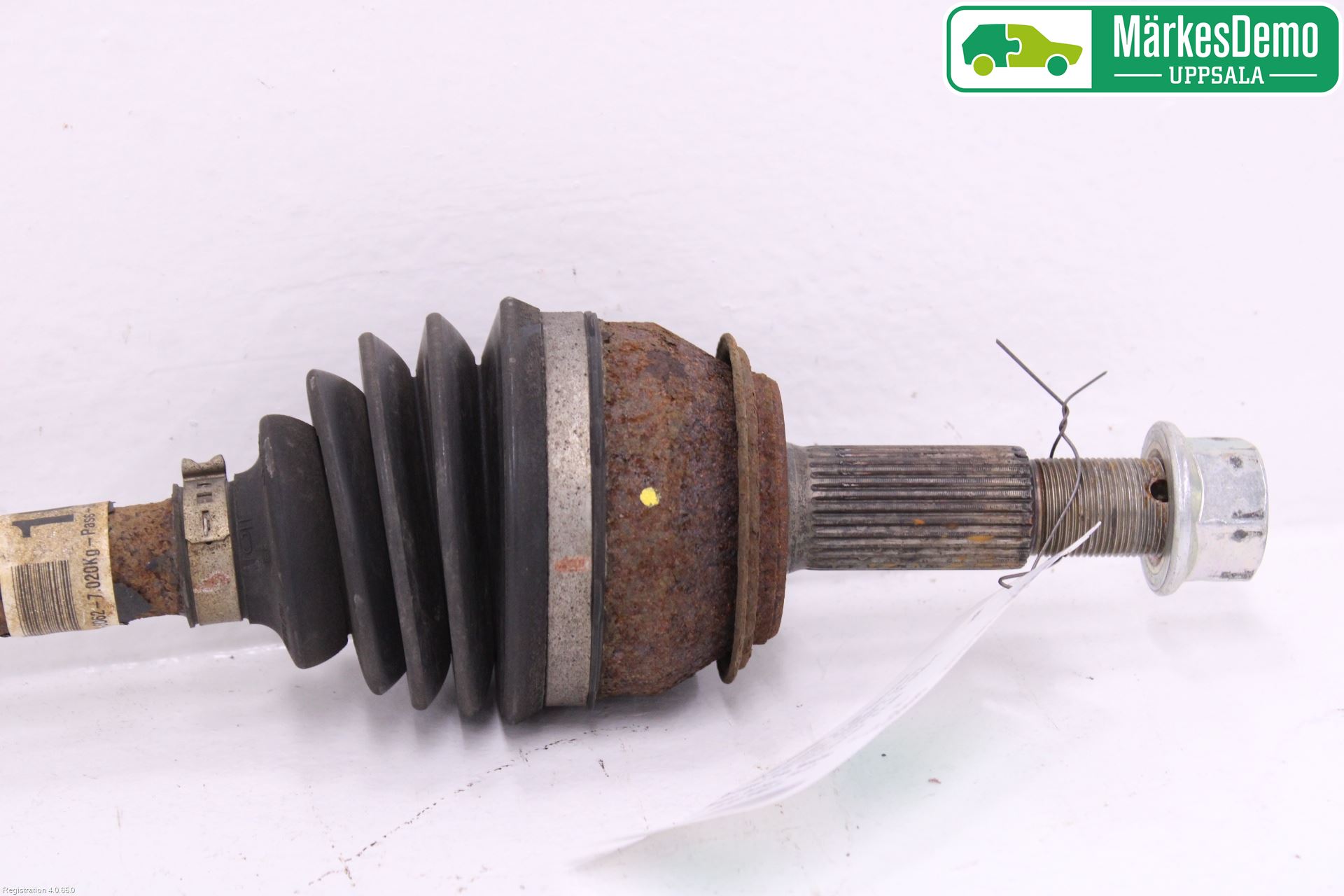 Nissan QASHQAI 14-17 Drivaxel Fram Vänster