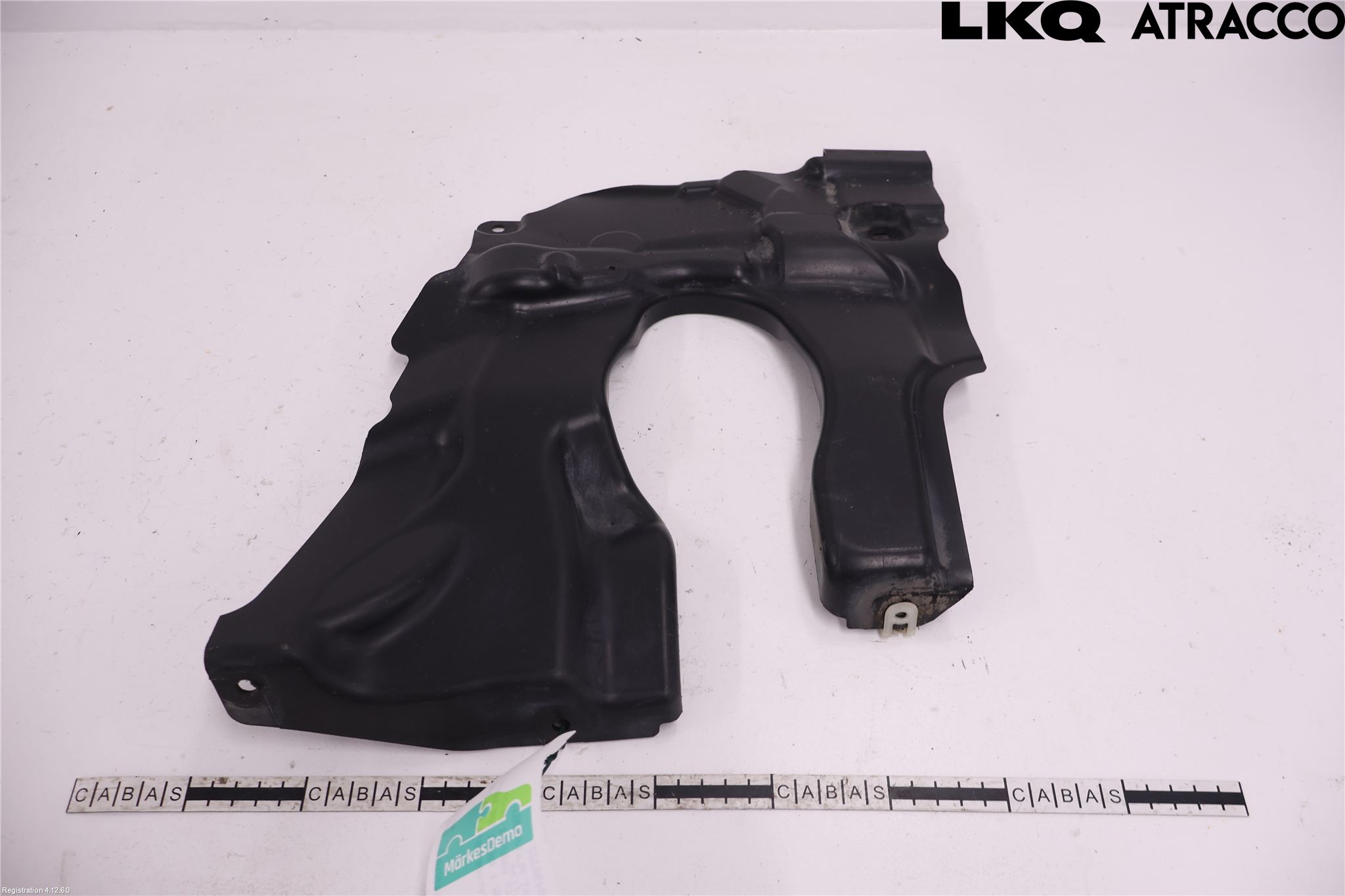 BMW 5/i5 G60/G61 24- Hasplåt Plåt-Plast