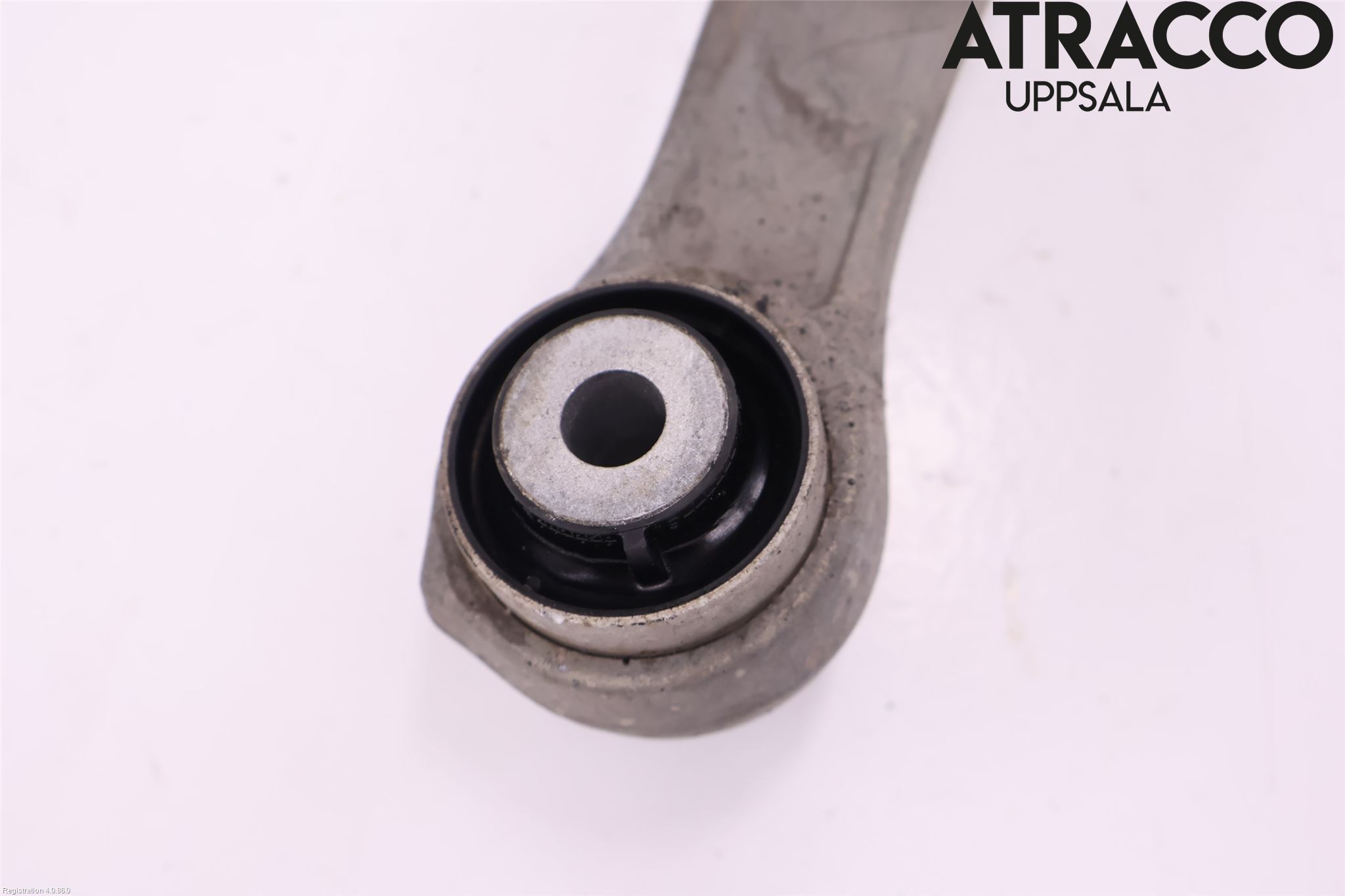BMW 5 F10/F11/F18 09-17 Bärarm Fram Undre Hö