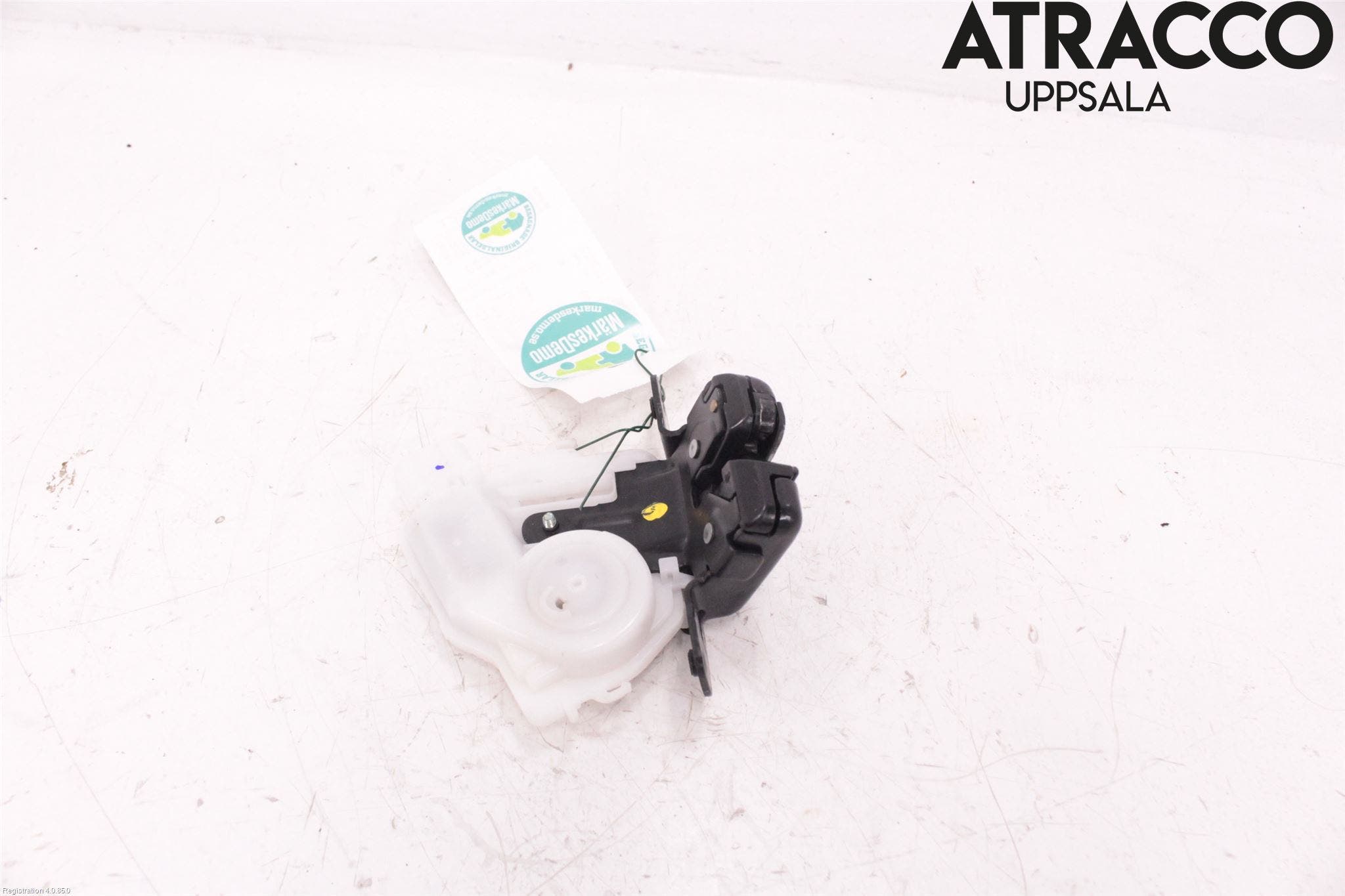 Toyota YARIS XP130 15-20 Låskista Baklucka