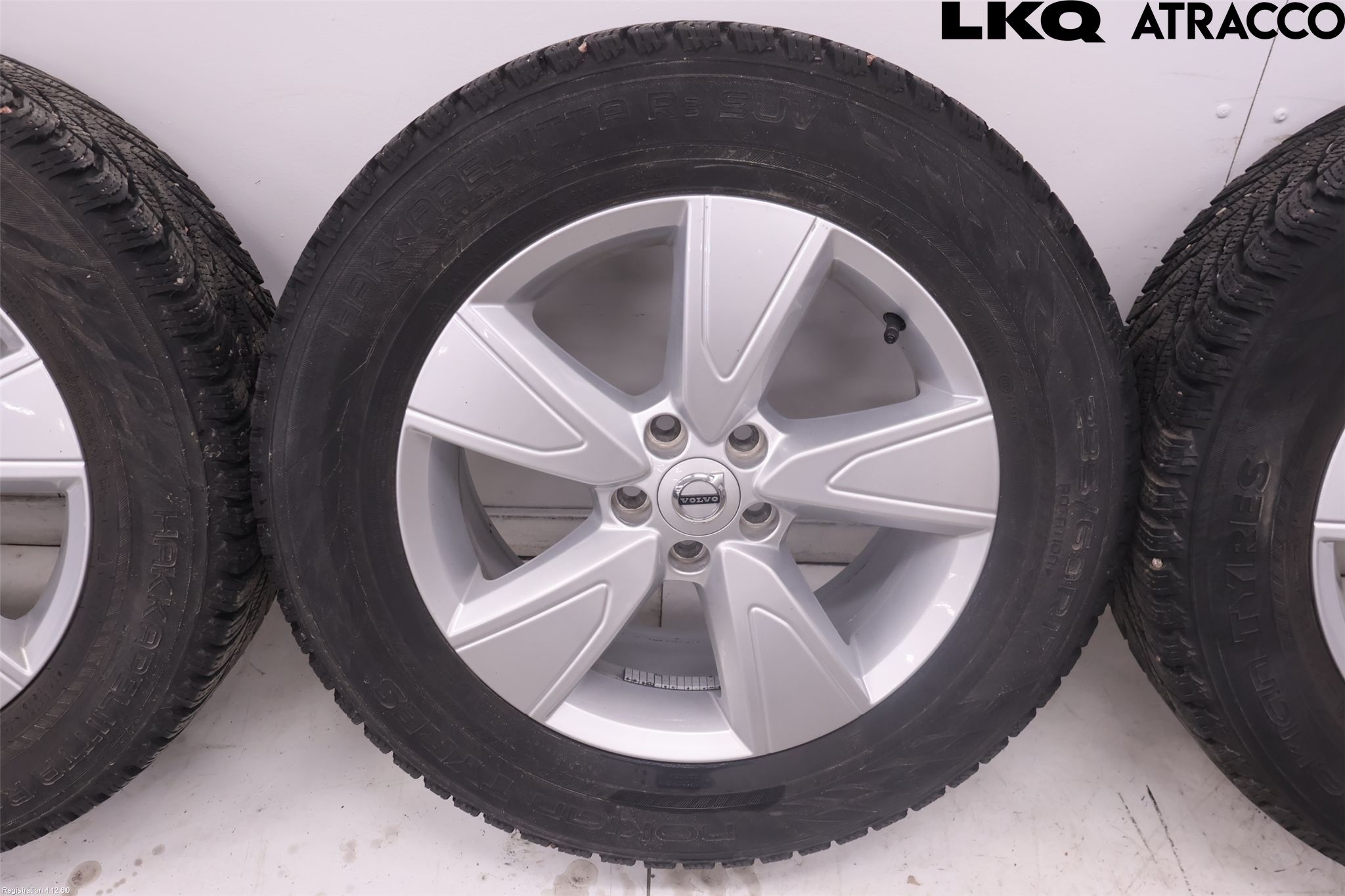 Volvo XC40/RECHARGE 18- Vinterdäck Alumfälg 4St