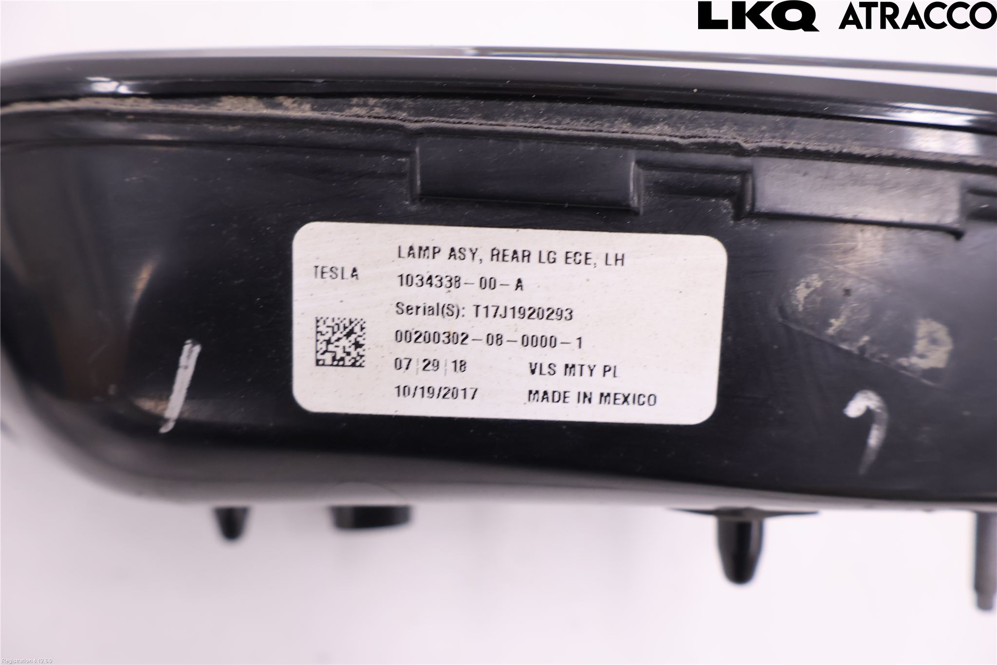 Tesla MODEL X 16- Bakljus Lucka Vä