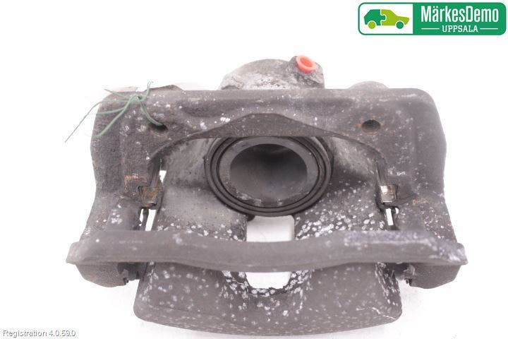 Mercedes-Benz MB C-KLASS (W204) 07-15 Bromsok Fram Vänster