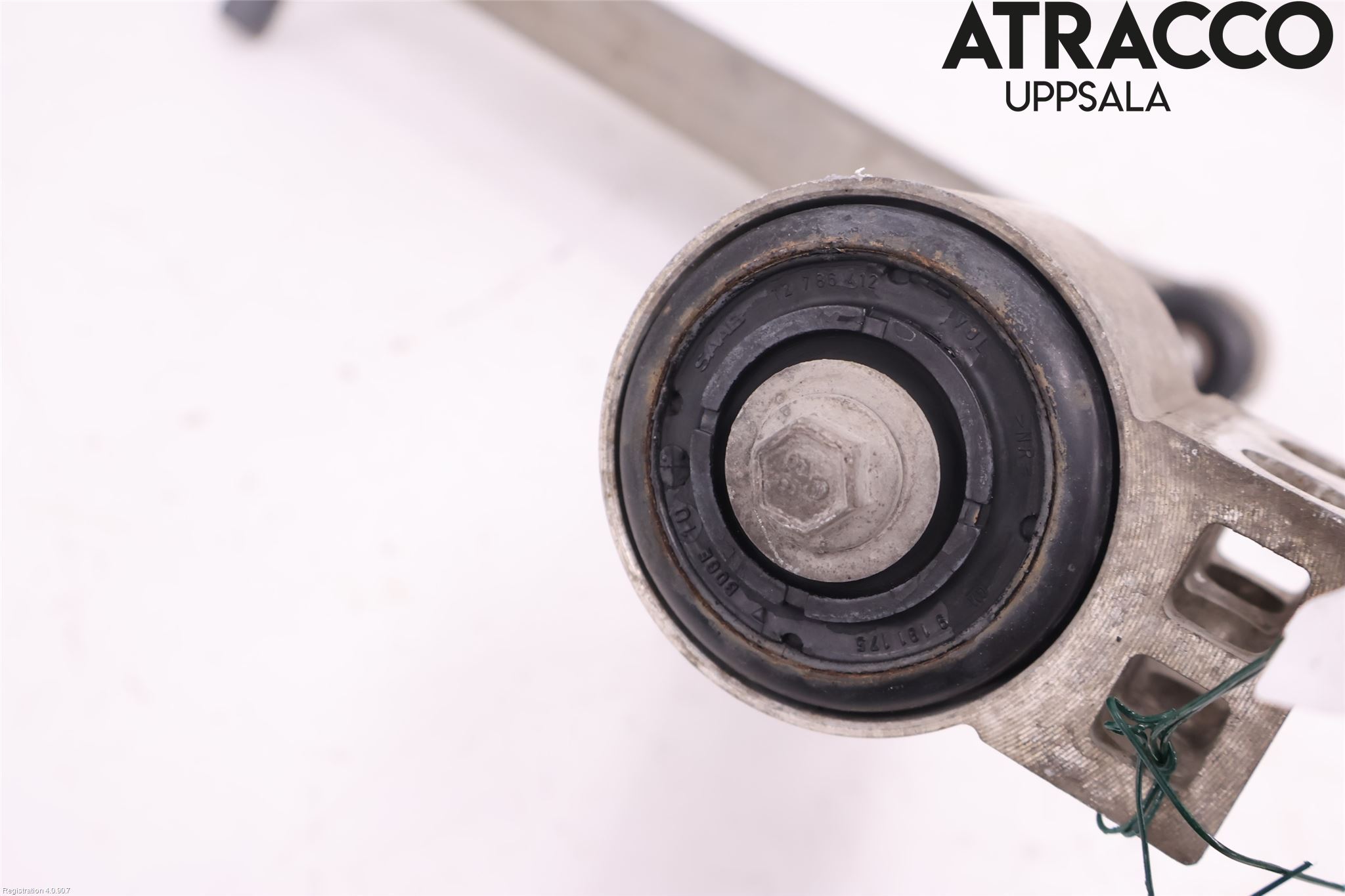 Saab 9-3 VER2/VER3 08-15 Bärarm Fram Undre Hö