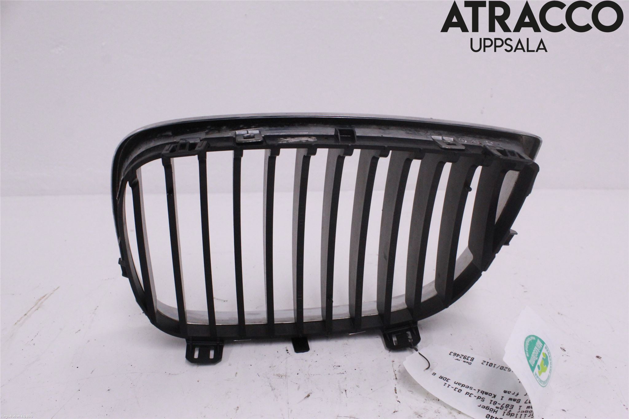 BMW 1 E87/81 5D/3D 03-11 Grilldel Höger