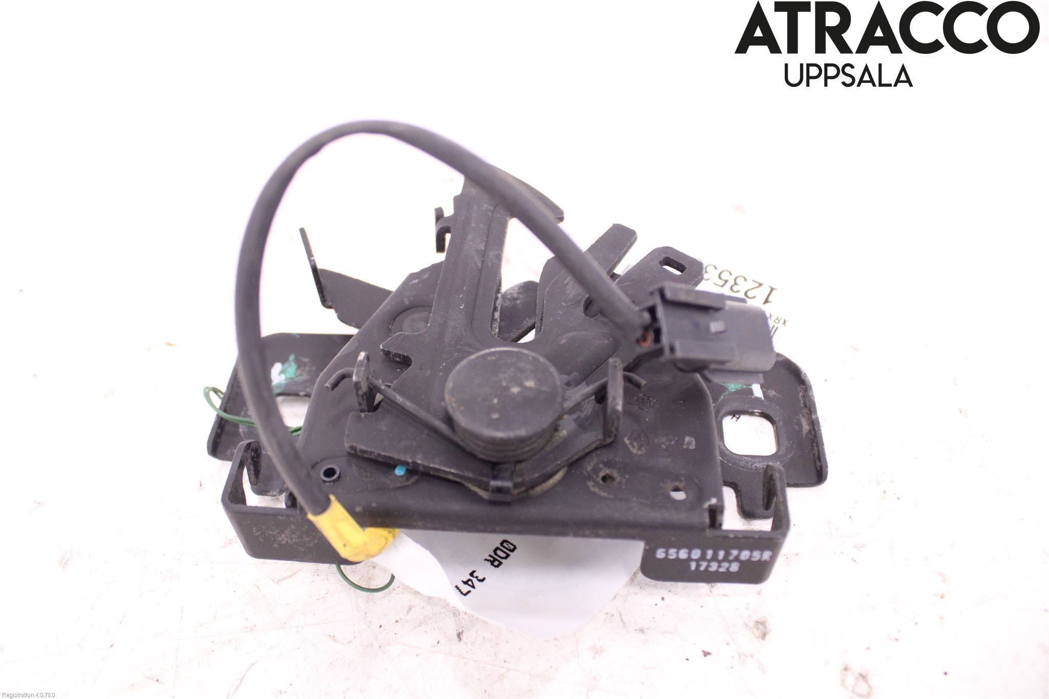 Fiat TALENTO 16- Huvlås