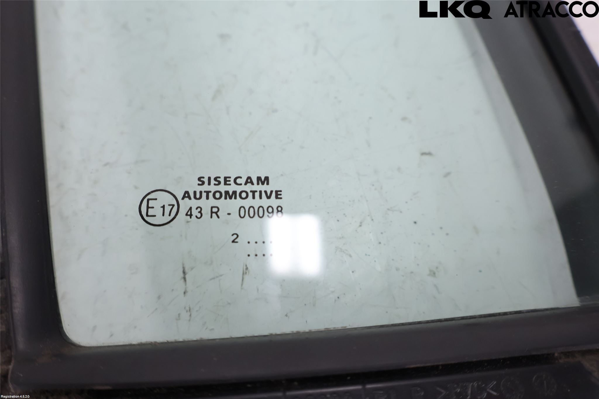 Toyota COROLLA 19- Dörruta Fram Lilla Hö