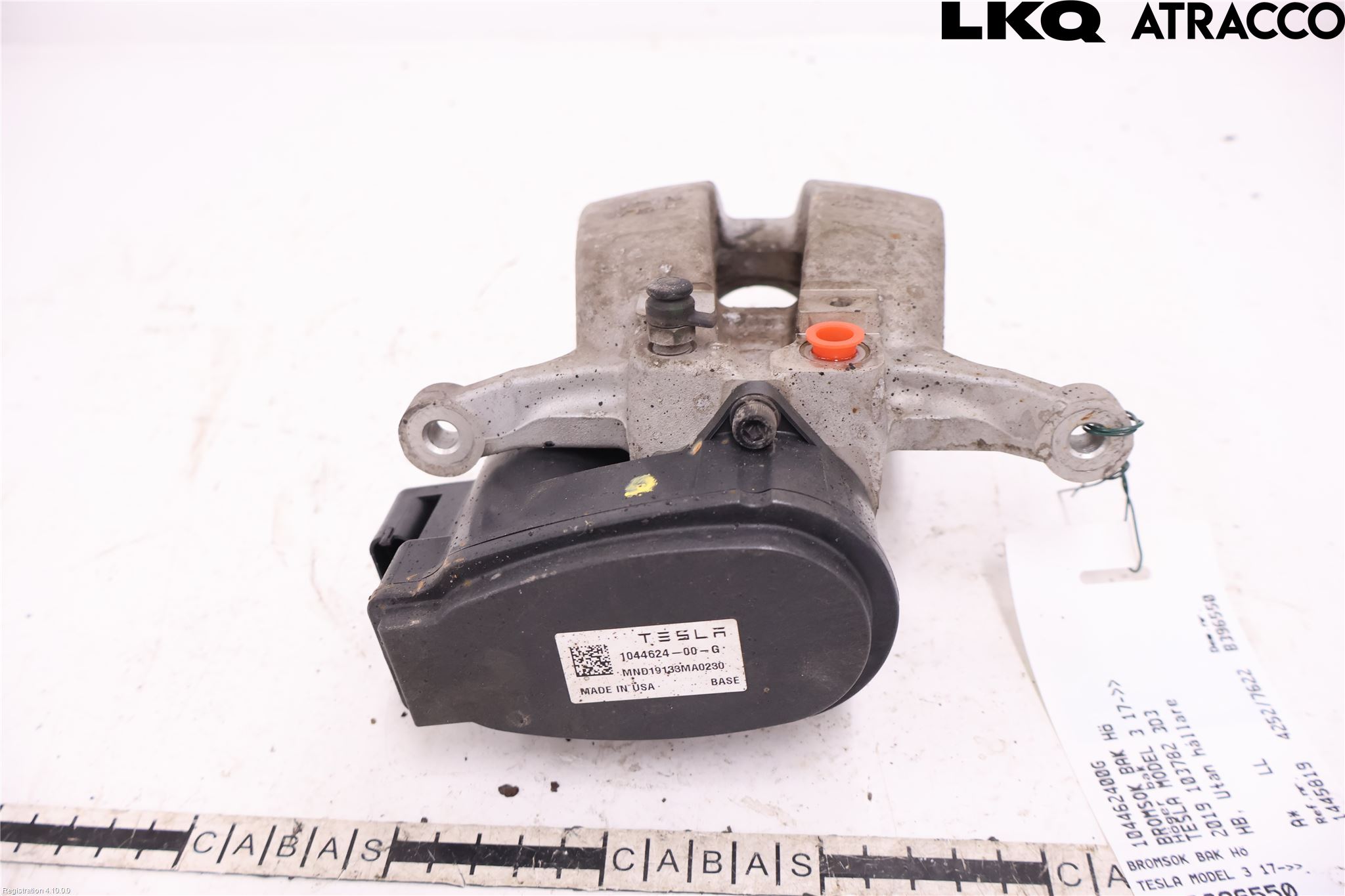 Tesla MODEL 3 17- Bromsok Bak Höger