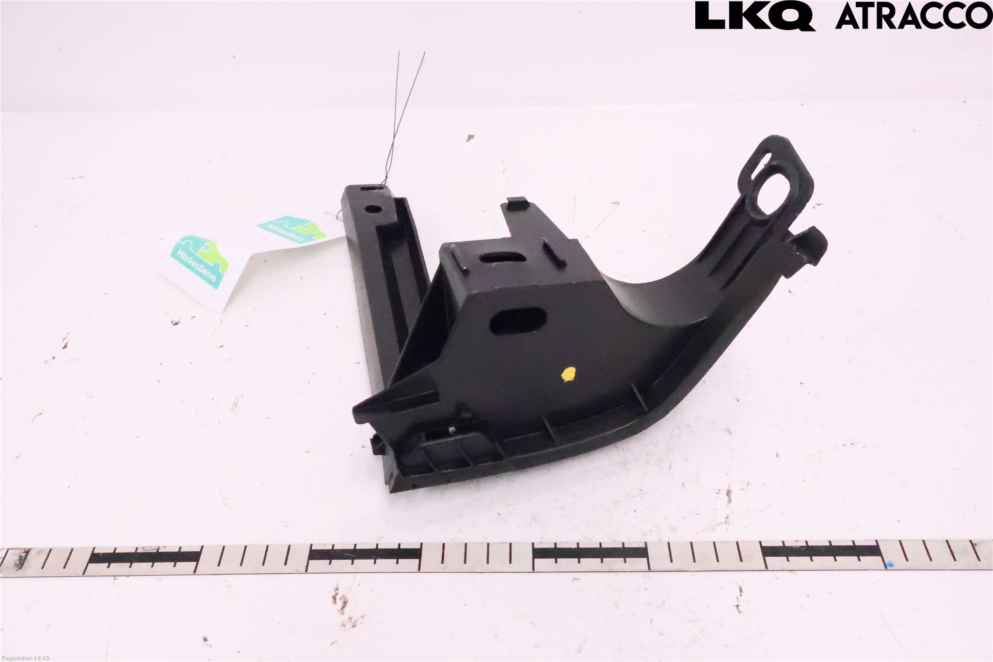 Saab 9-3 VER2/VER3 08-15 Stötfångarfäste Bak Hö