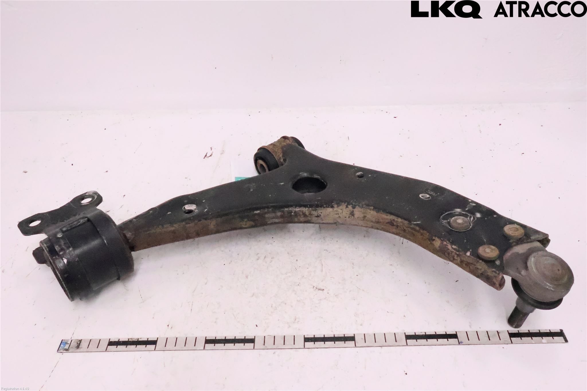 Volvo V50 08-12 Bärarm Fram Undre Vä