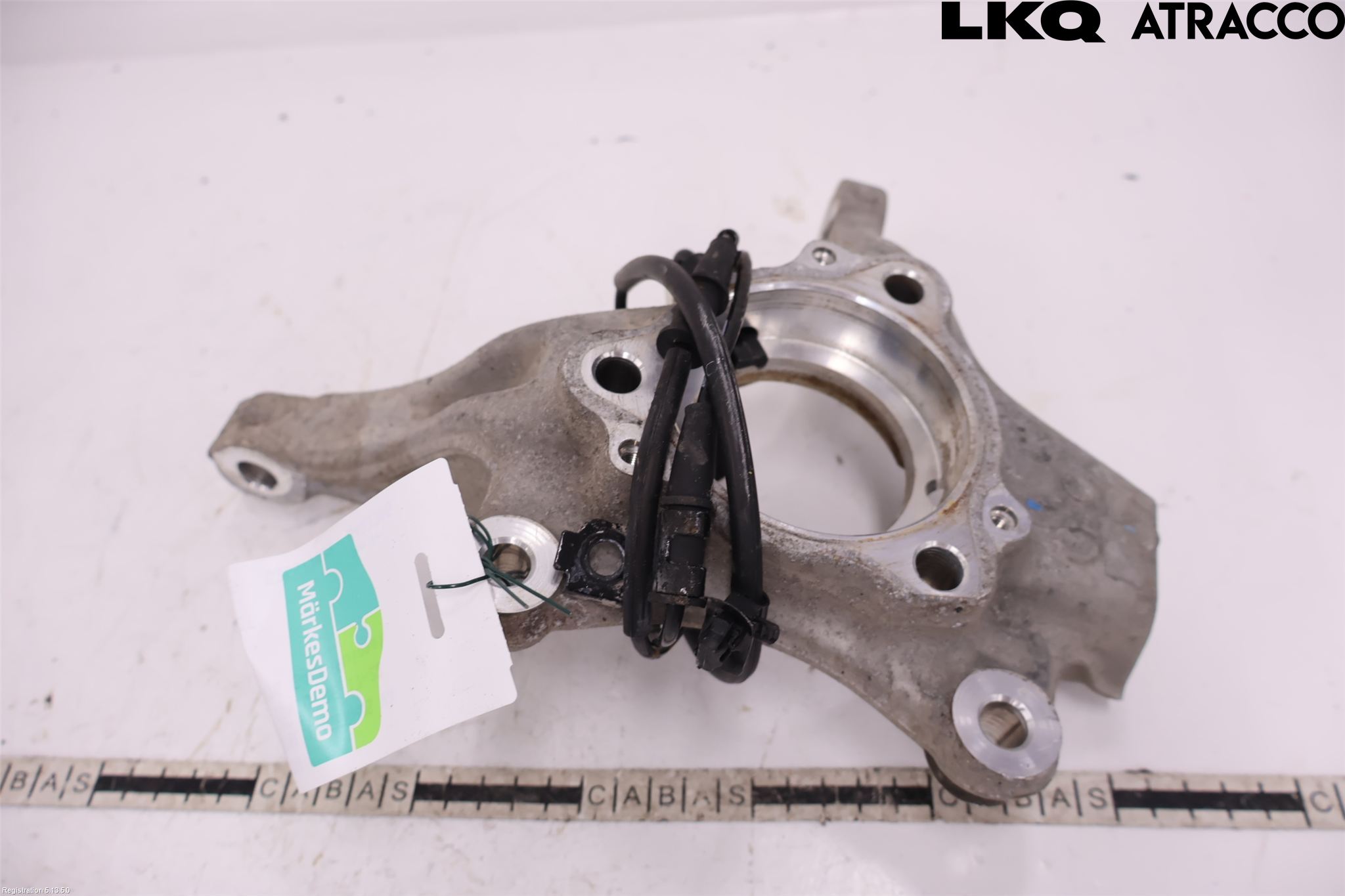 Hyundai IONIQ AE 17-22 Styrspindel Lagerhus Vä