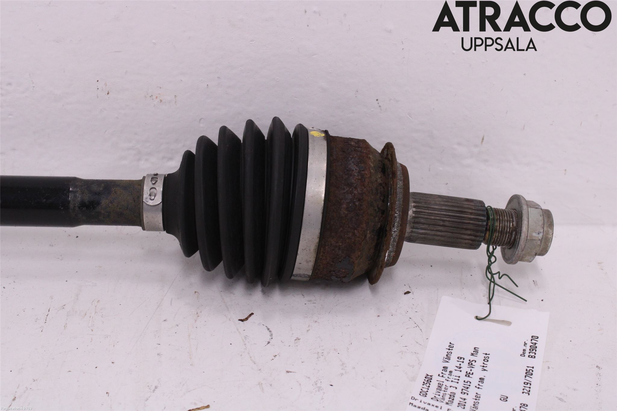 Mazda 3 III 14-19 Drivaxel Fram Vänster