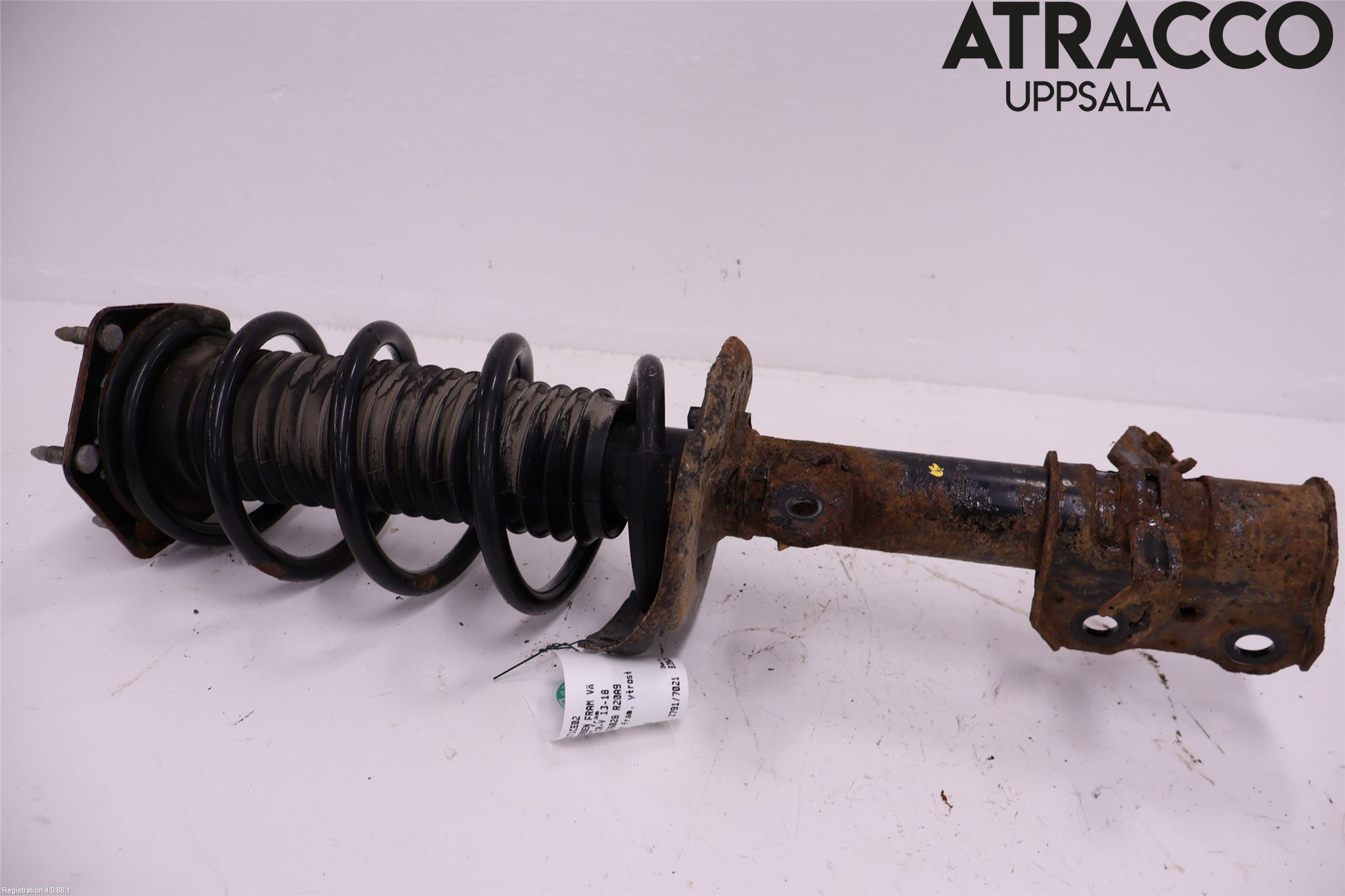 Honda CR-V 13-18 Fjäderben Fram Vänster