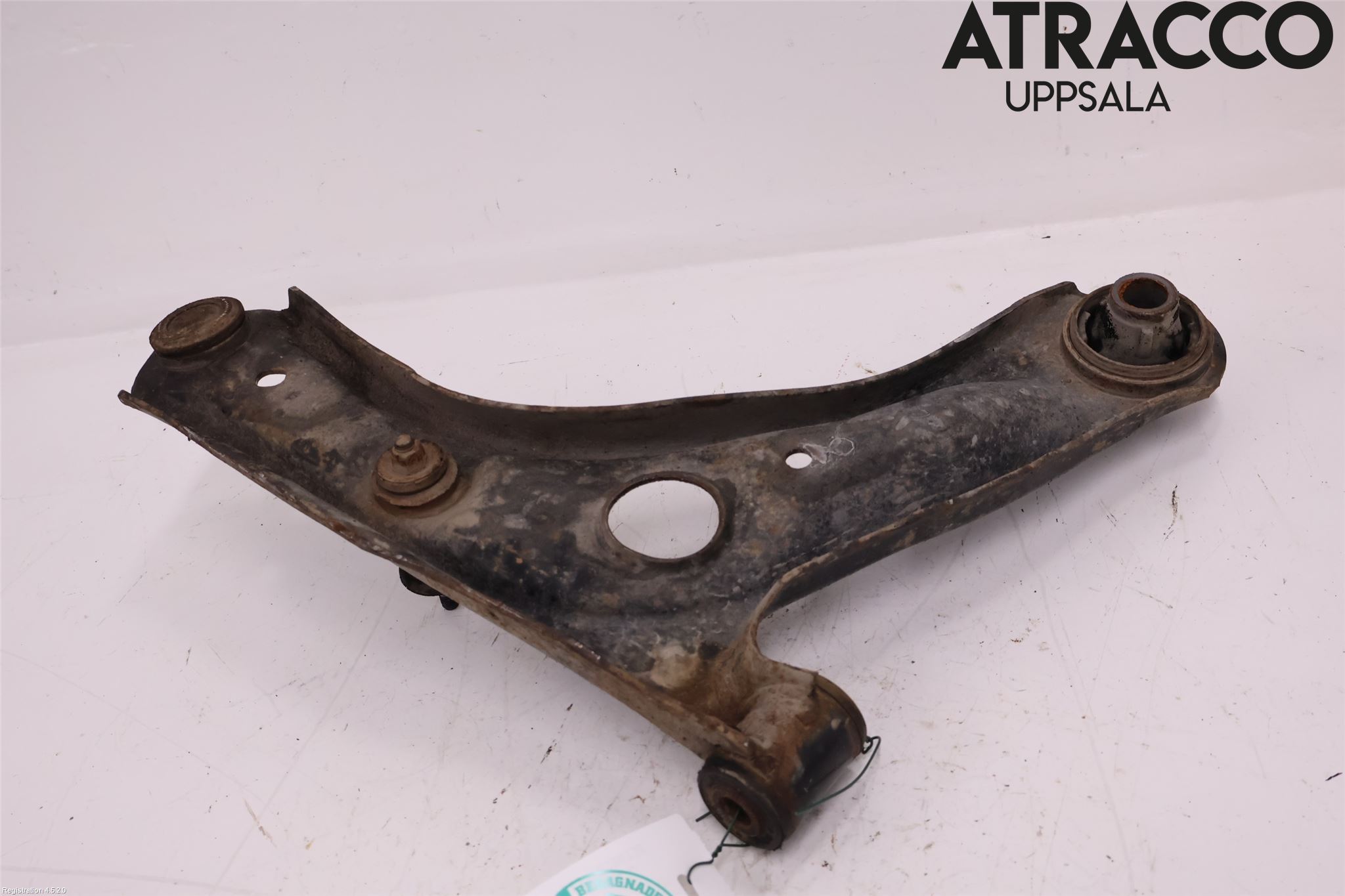 Peugeot 108 15-22 Bärarm Fram Undre Vä