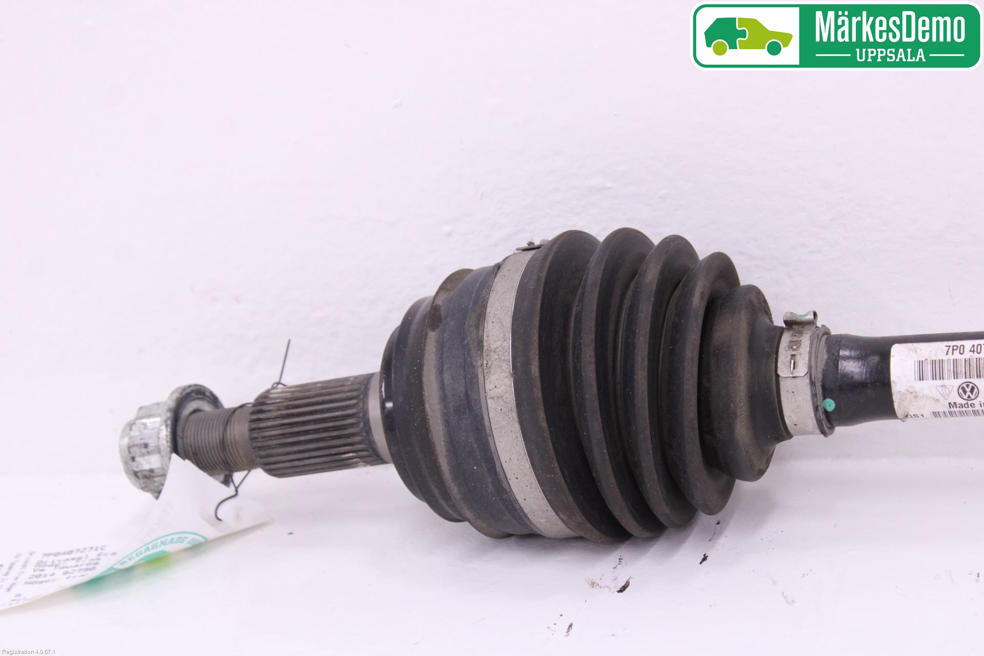 Volkswagen VW TOUAREG 7P 11-18 Drivaxel Fram Höger