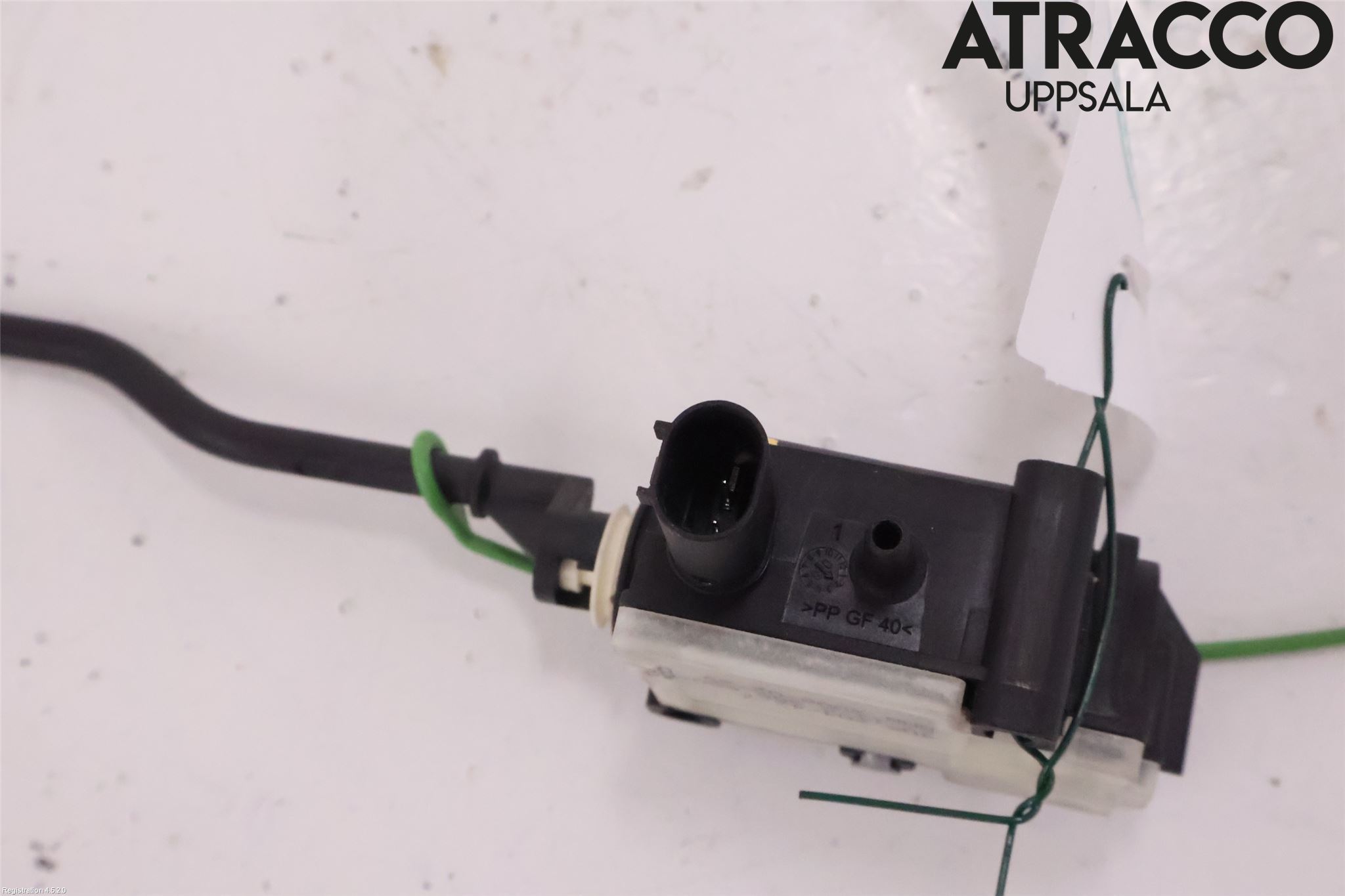 BMW 3 E90/91 SED/TOU 05-12 Centrallåsmot Tanklucka