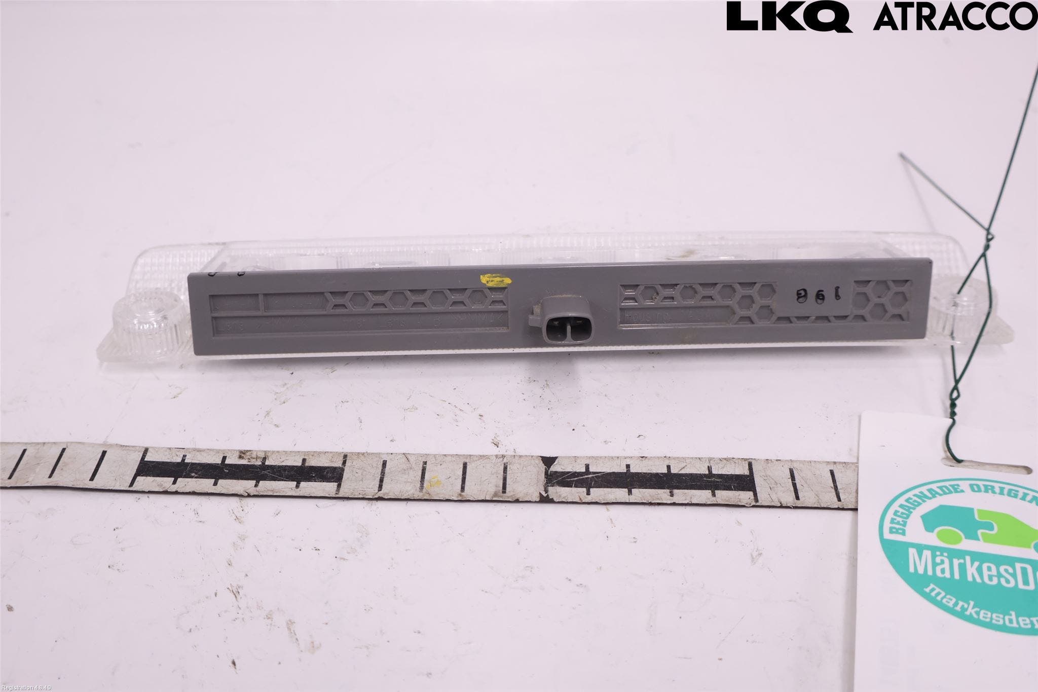 Toyota YARIS CROSS XP21 21- Bromsljus Bakruta