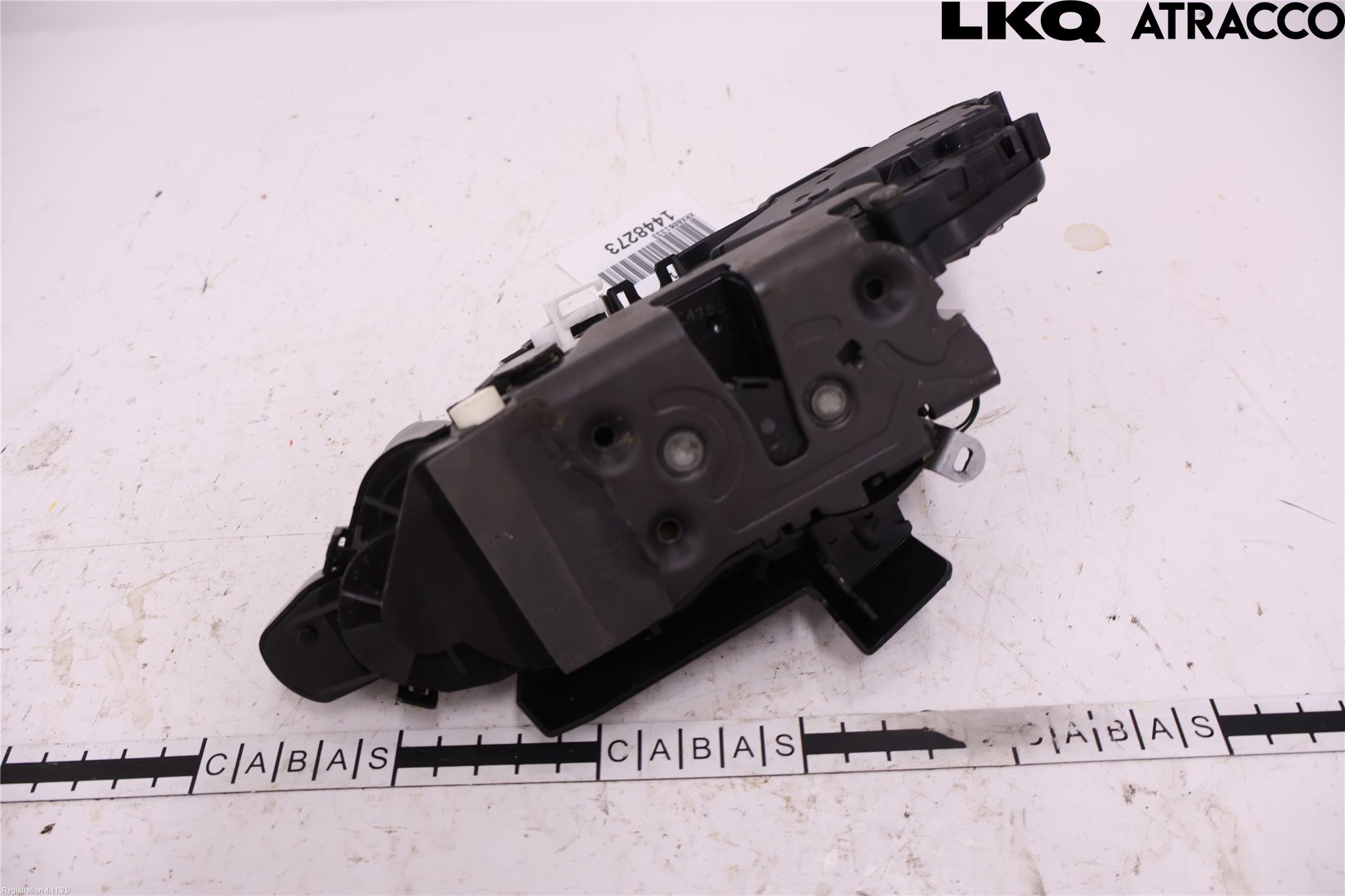 Volvo XC70 08-13 Låskista-Dörrlås