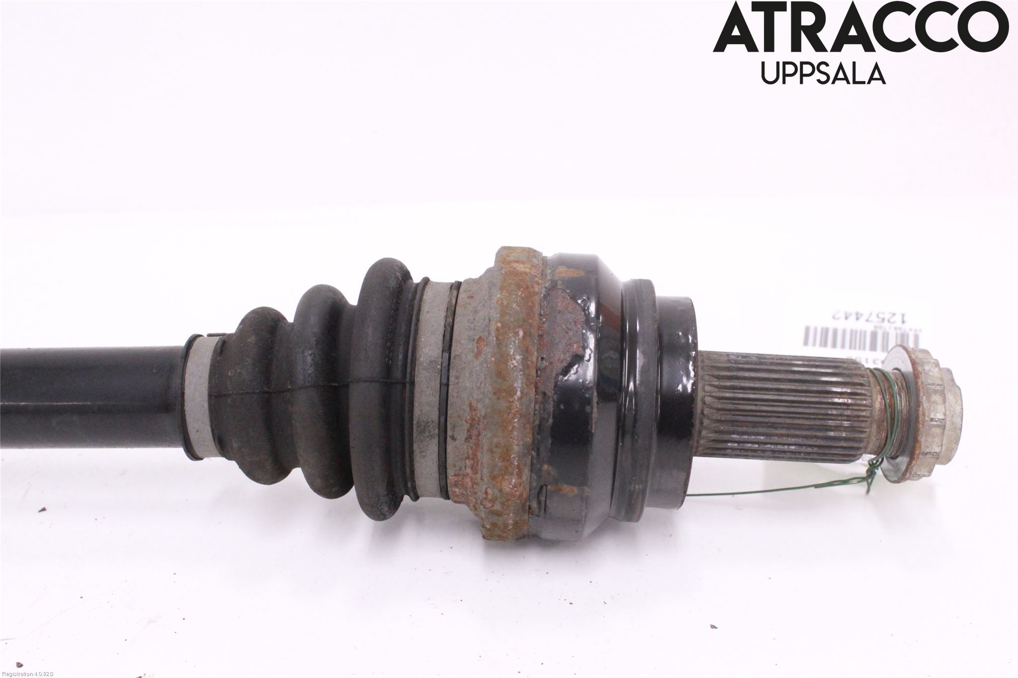 BMW 5 F10/F11/F18 09-17 Drivaxel Bak Höger