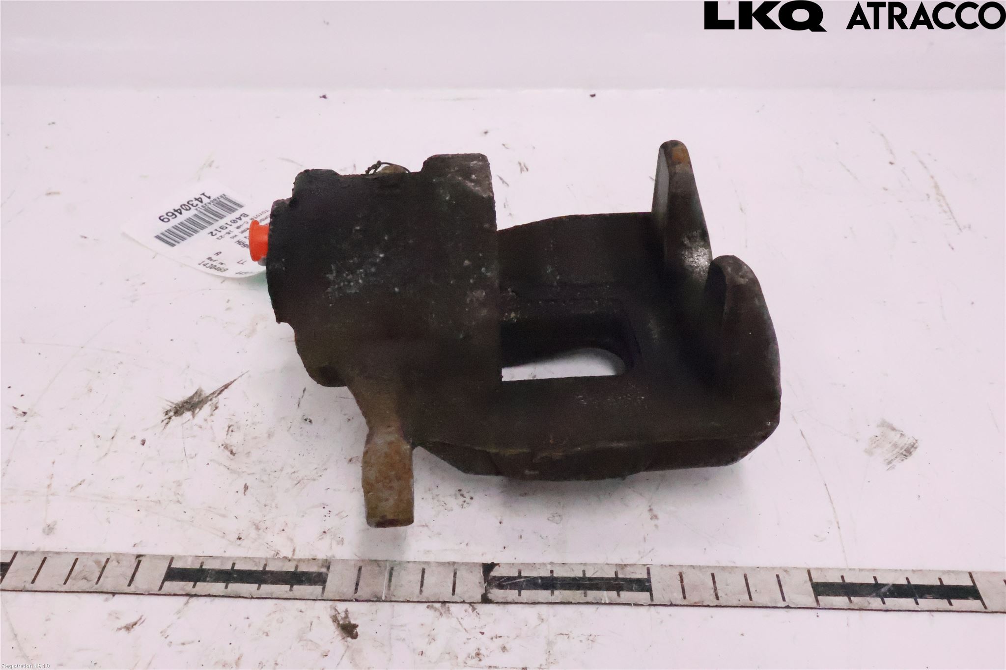 Toyota C-HR 16-23 Bromsok Fram Höger